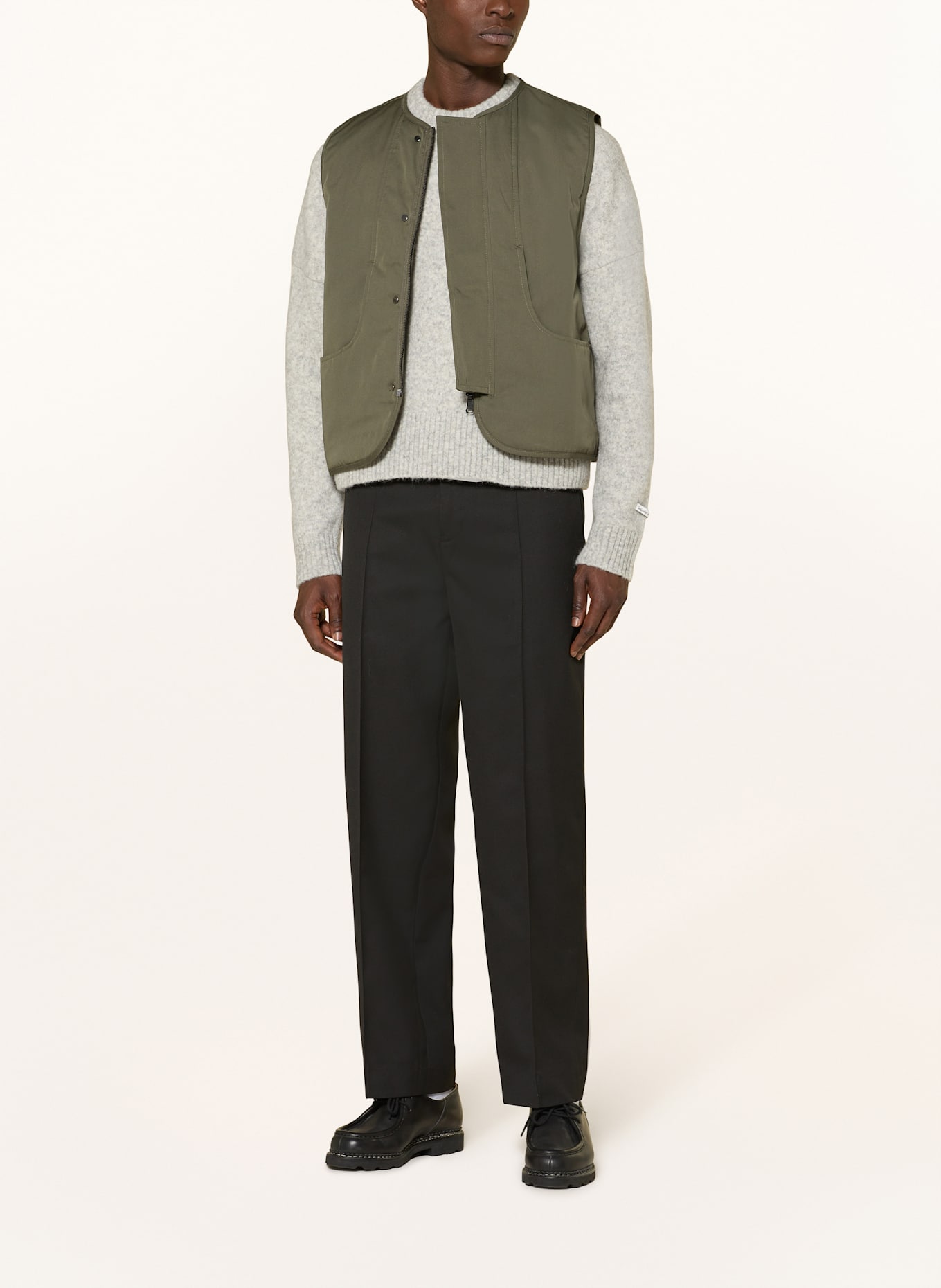 about:blank Chinosy slim fit: CZARNY