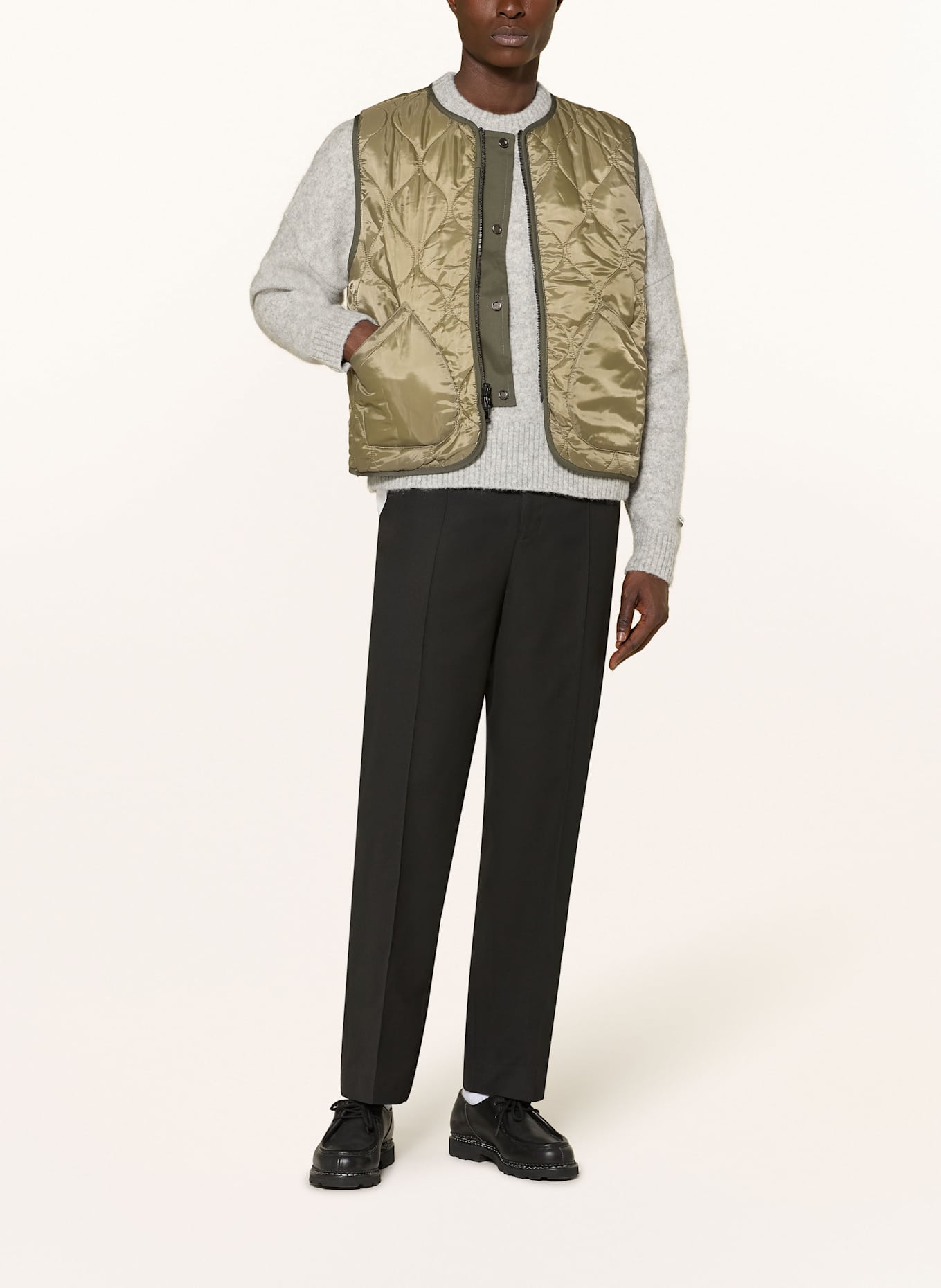 about:blank Steppweste zum Wenden: KHAKI
