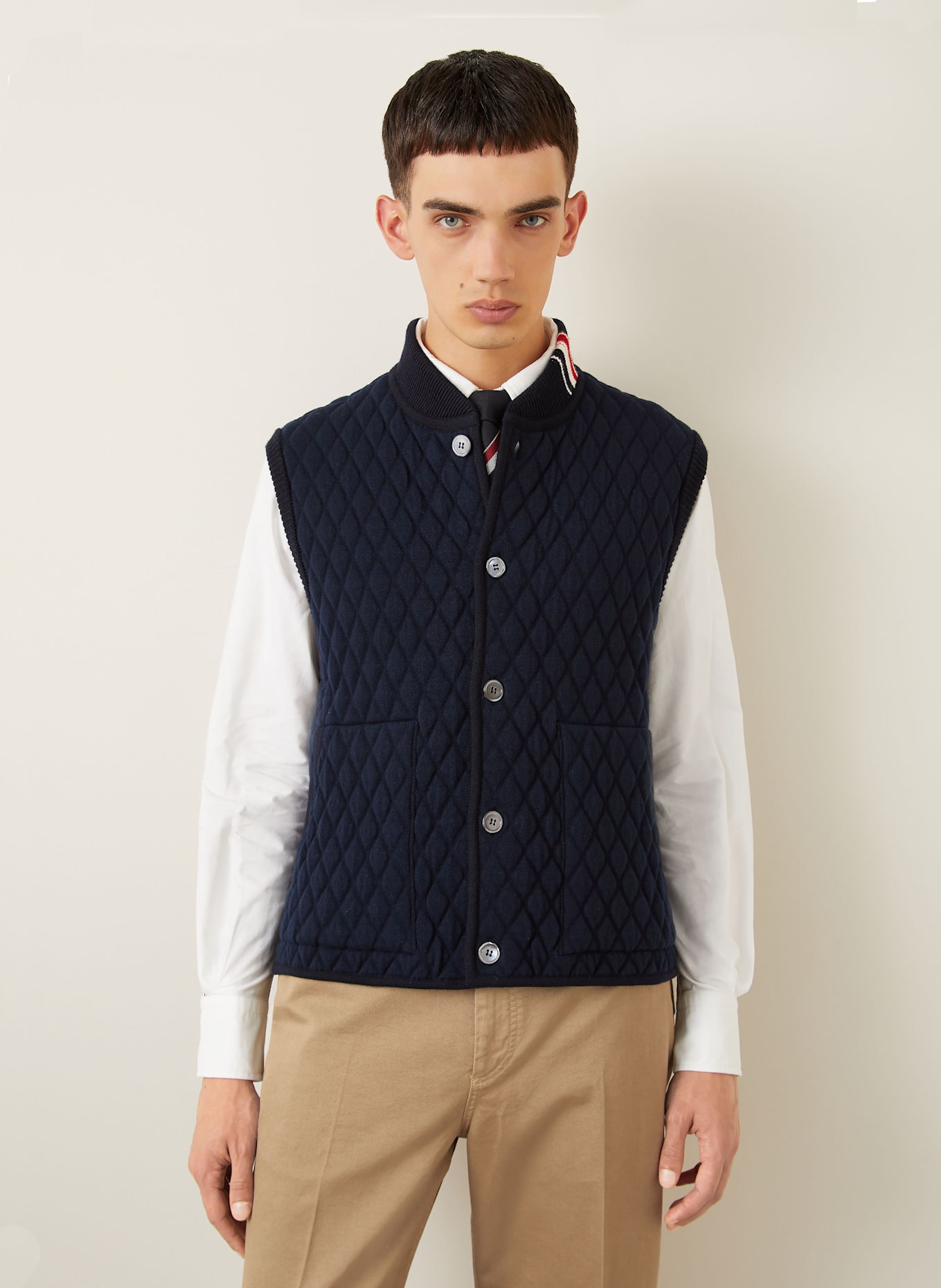 THOM BROWNE. Steppweste: DUNKELBLAU