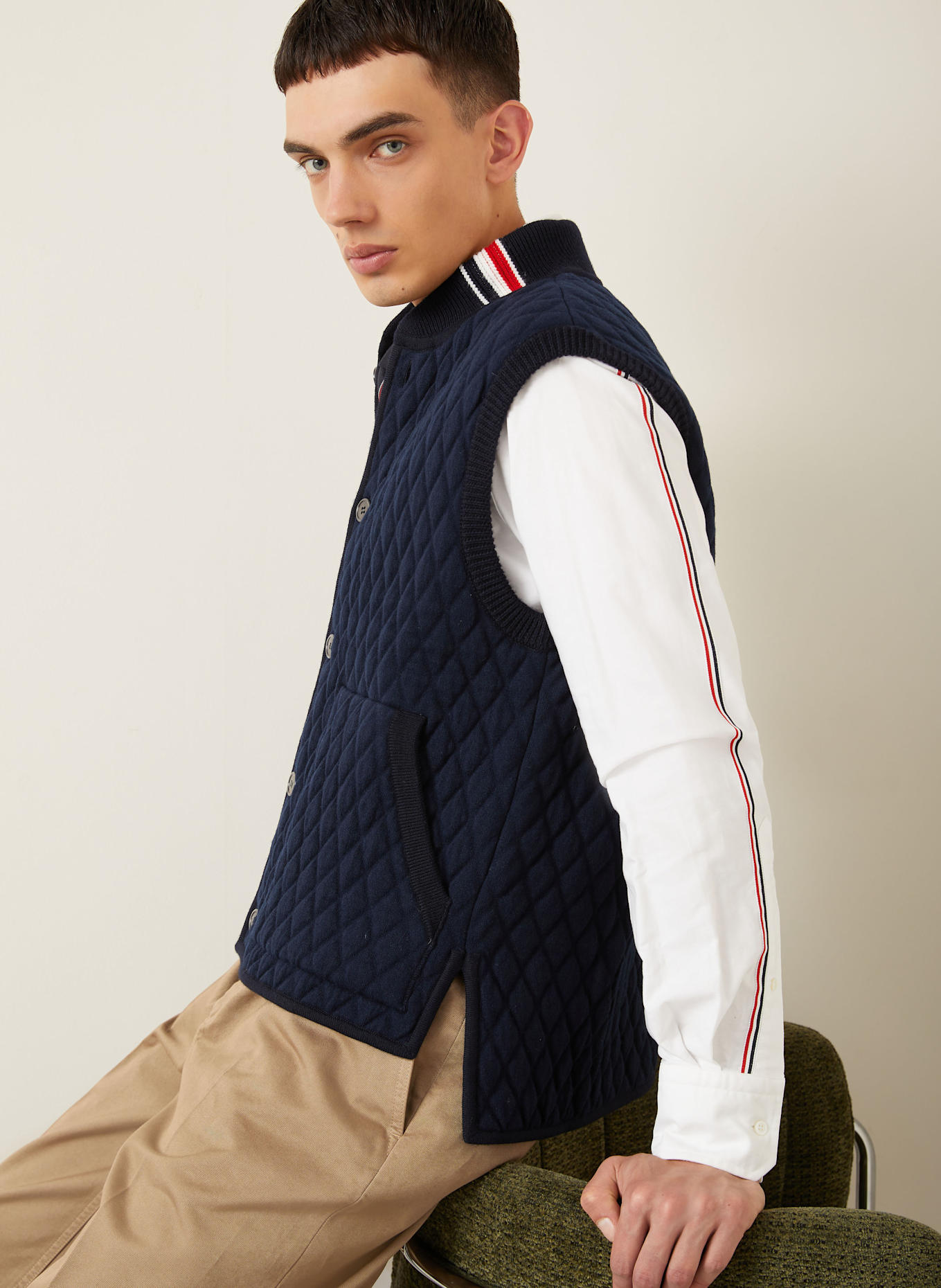 THOM BROWNE. Steppweste: DUNKELBLAU