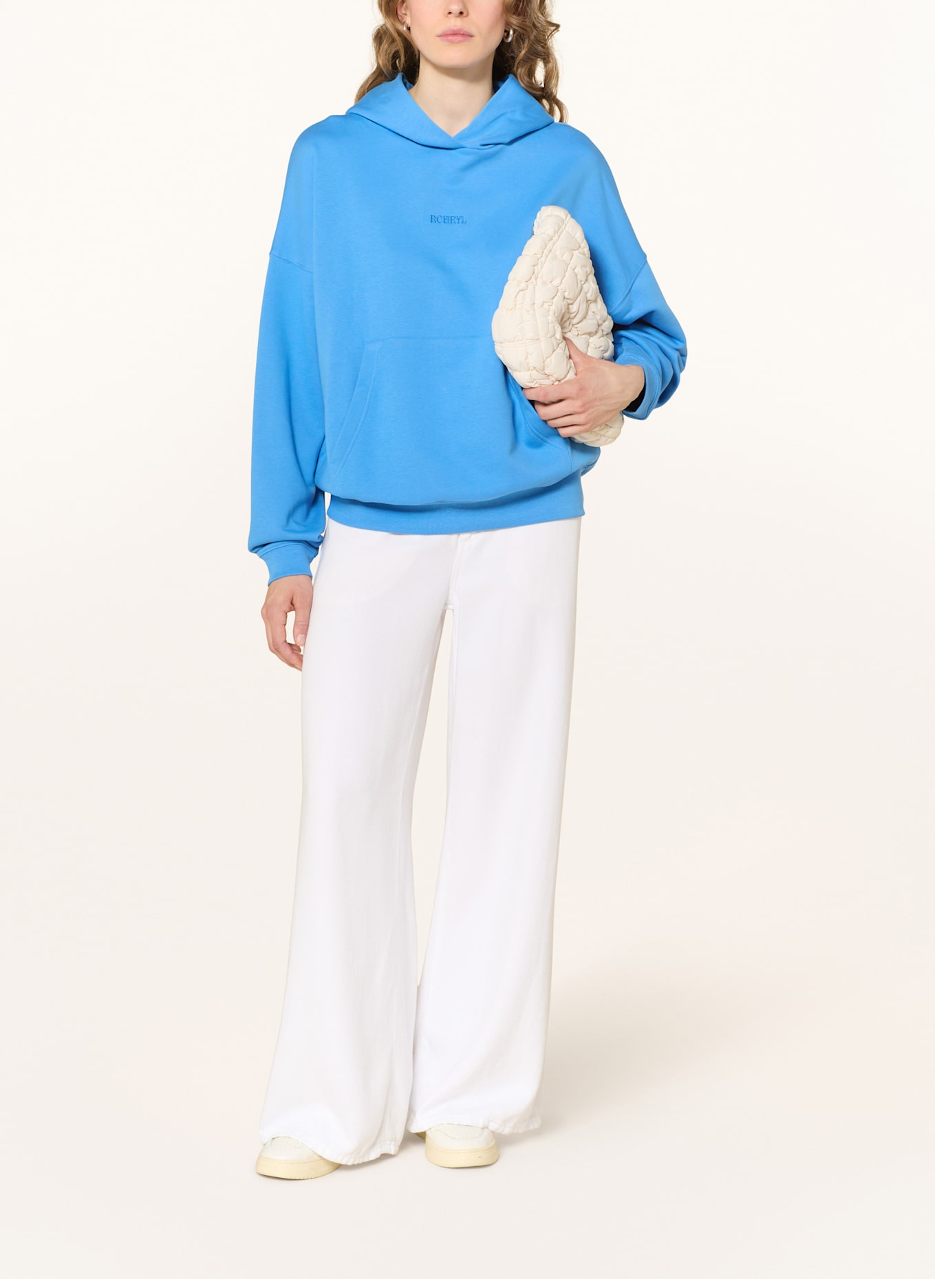 Rich & Royal Hoodie: BLAU