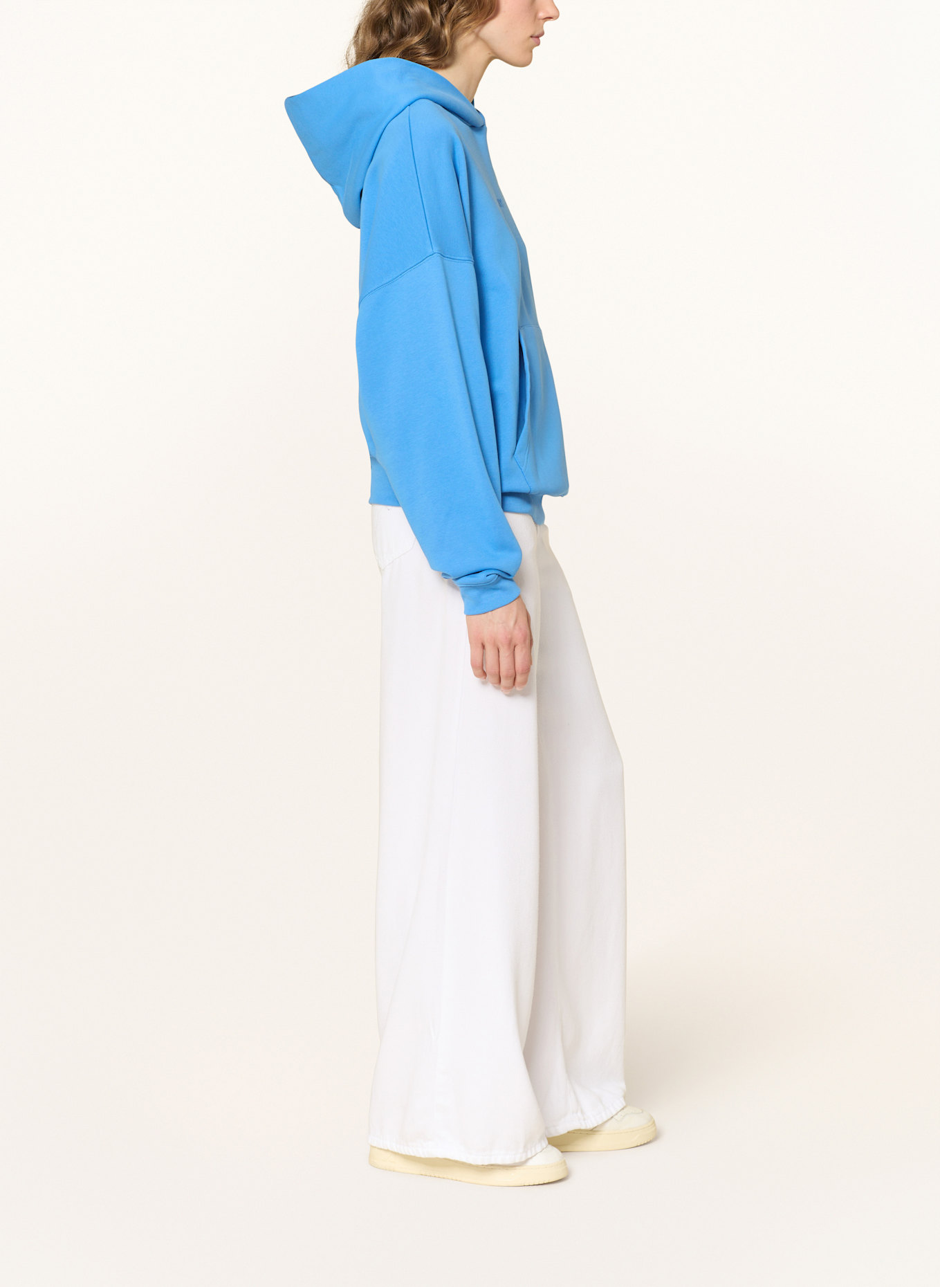 Rich & Royal Hoodie: BLAU