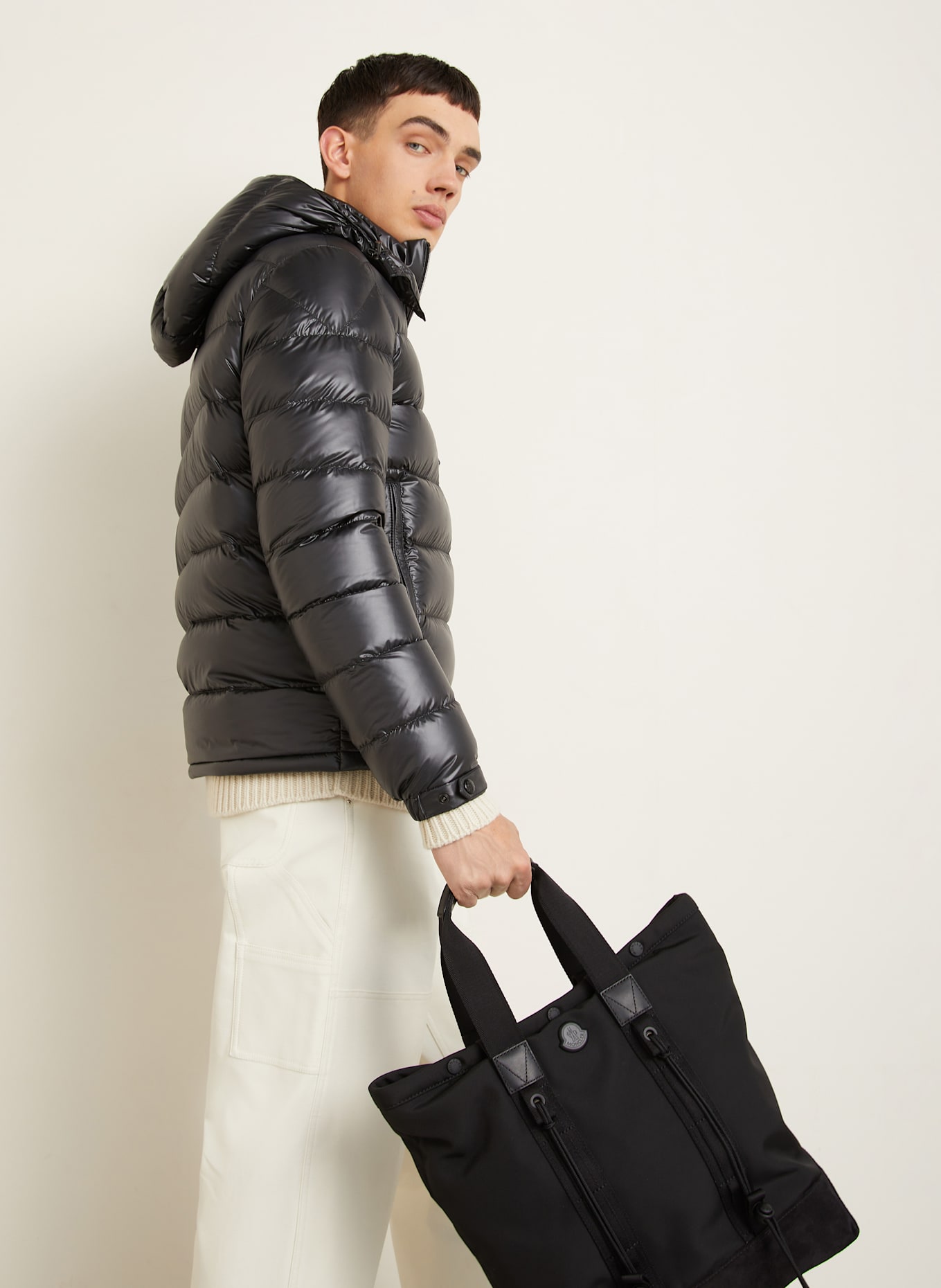 MONCLER Daunenjacke LANDRE mit abnehmbarer Kapuze: SCHWARZ