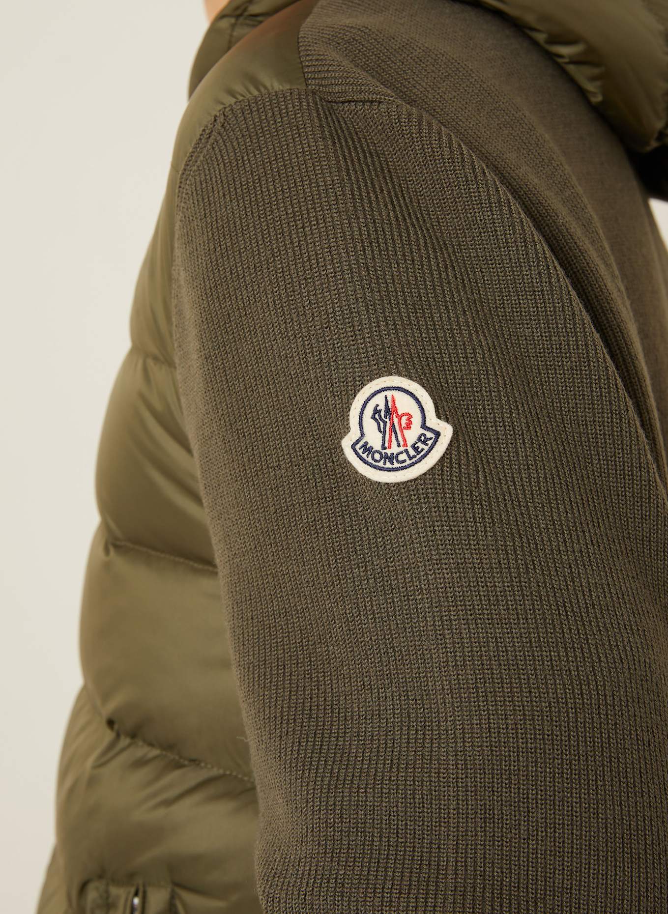 MONCLER Daunenjacke im Materialmix: OLIV