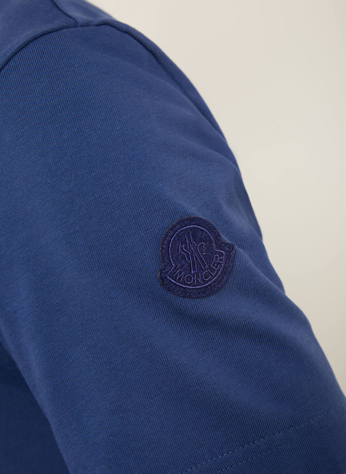 MONCLER T-Shirt: DUNKELBLAU