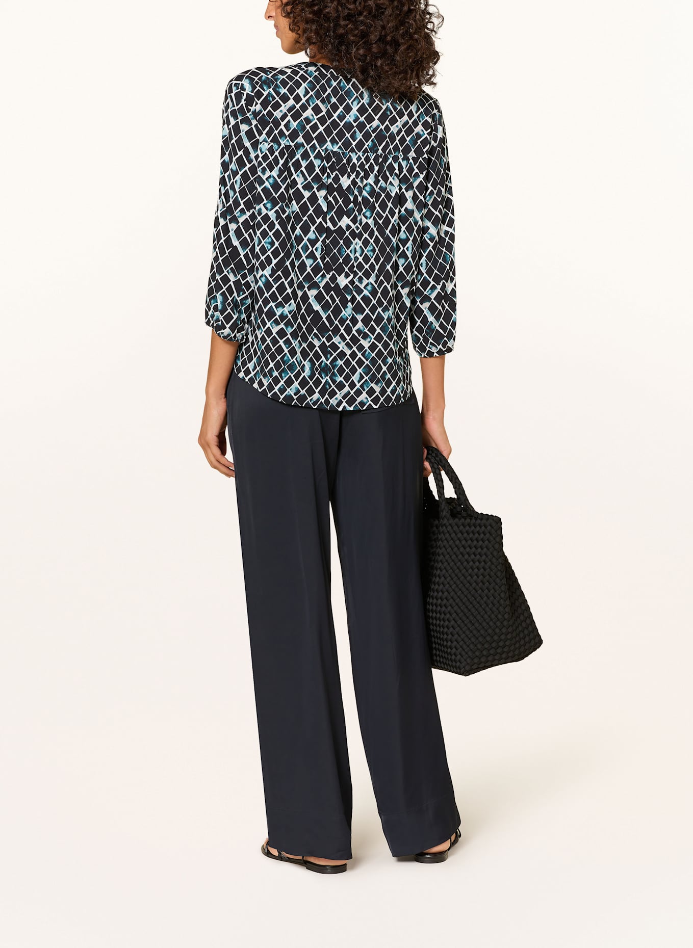 BETTY&CO Blusenshirt mit 3/4-Arm: MINT / SCHWARZ / WEISS