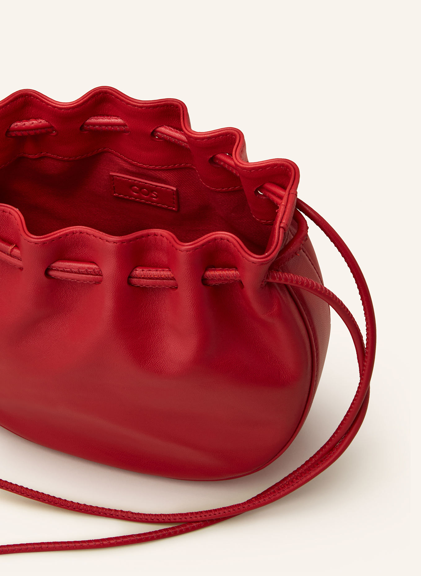 COS Beuteltasche: ROT