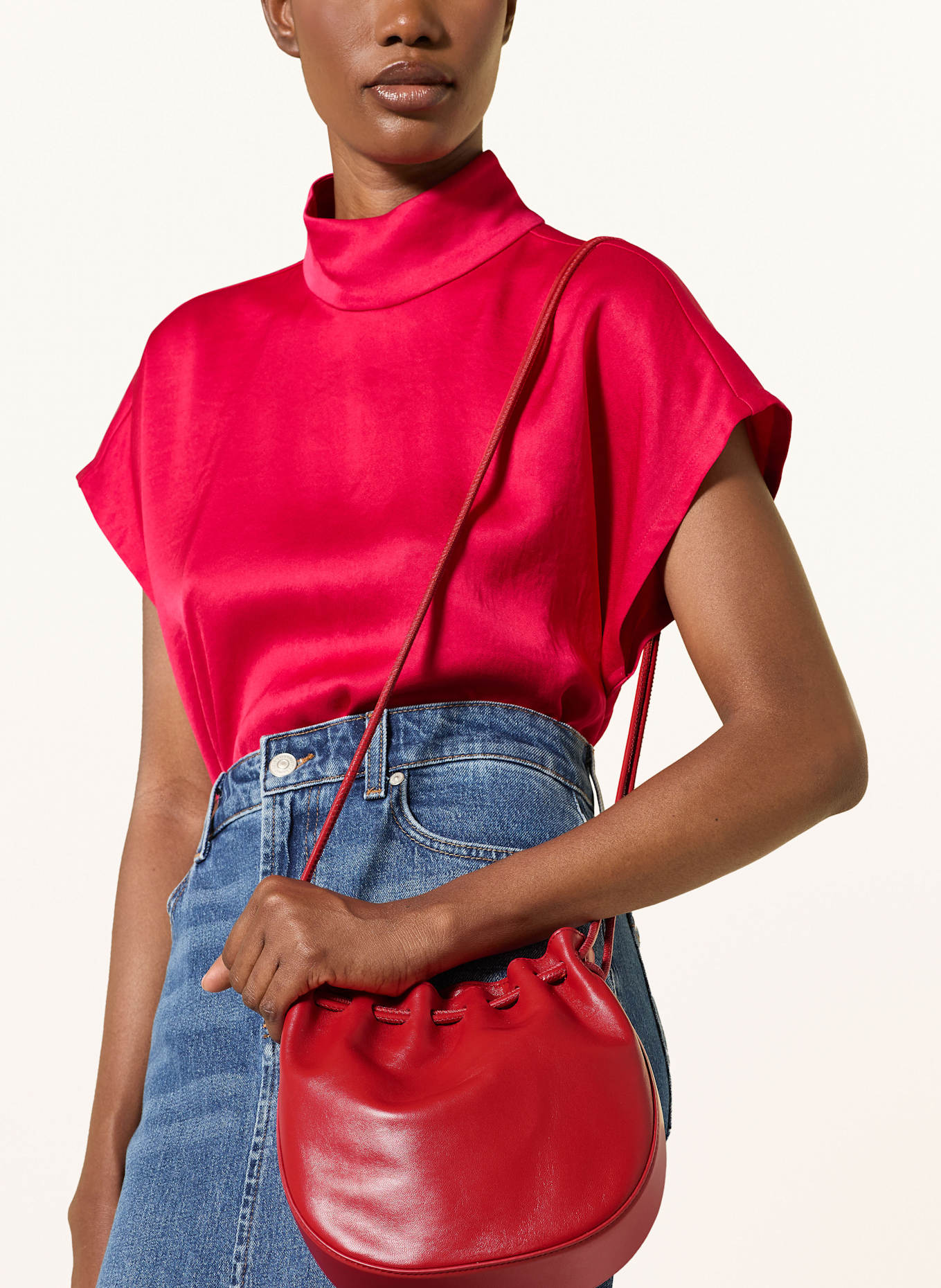 COS Beuteltasche: ROT