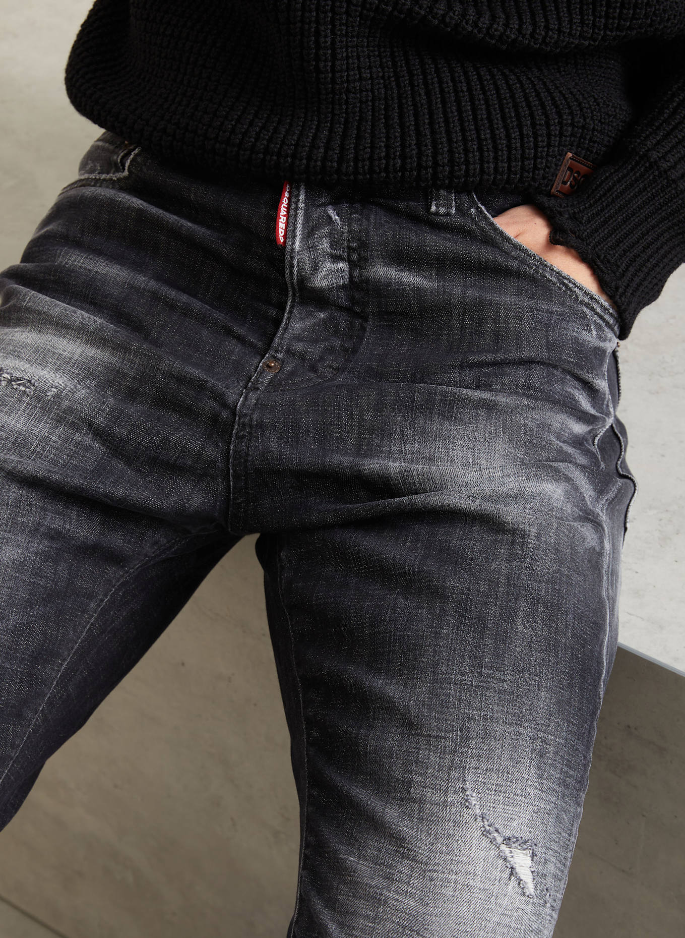 DSQUARED2 Jeans 642 Regular Fit: 900 BLACK
