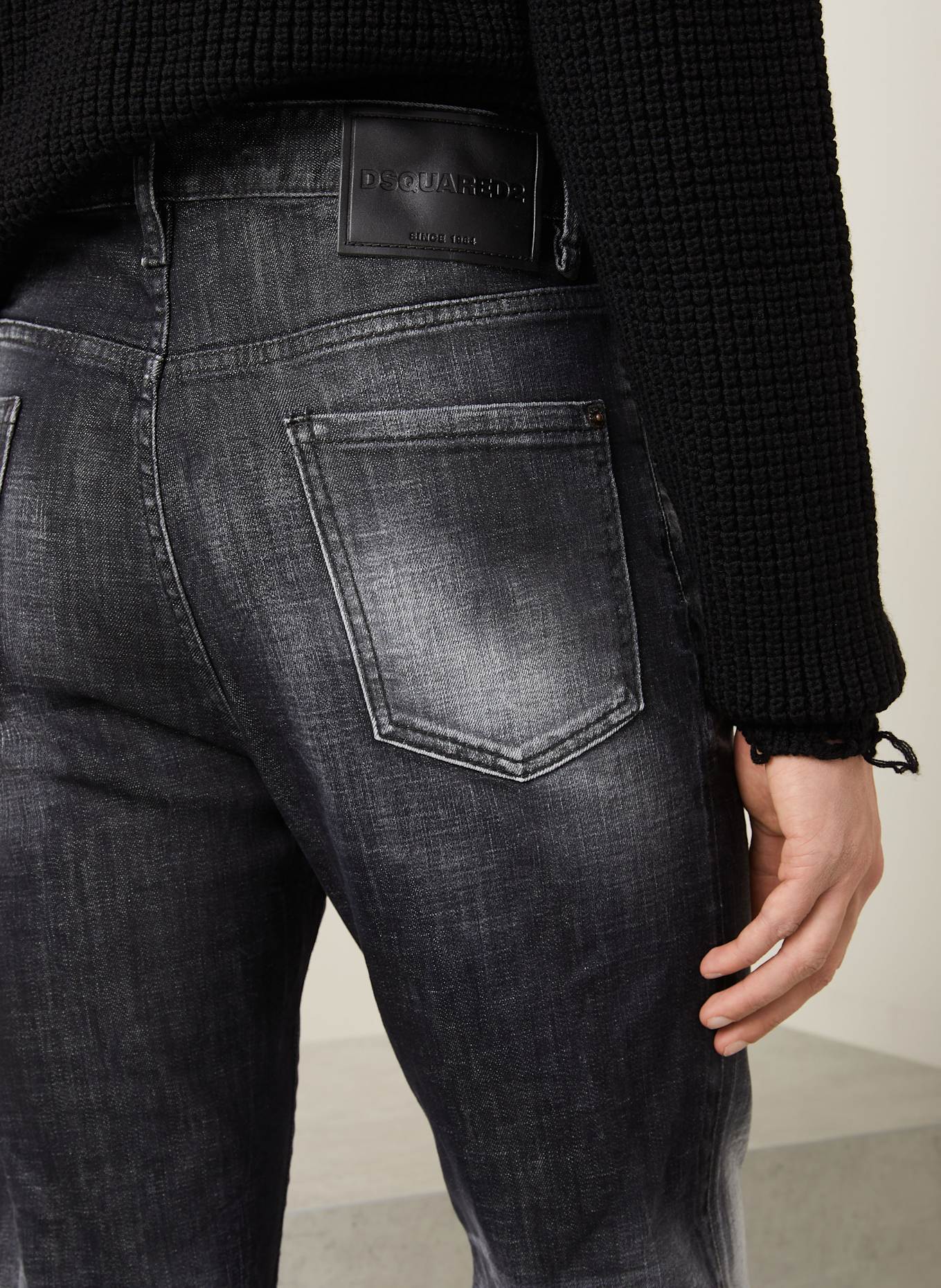 DSQUARED2 Jeans 642 Regular Fit: 900 BLACK