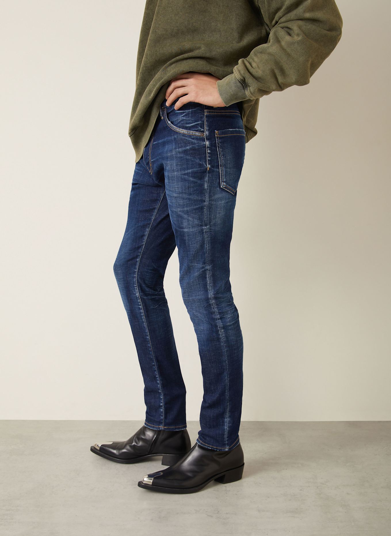 DSQUARED2 Jeans COOL GUY Slim Fit: 470 NAVY BLUE