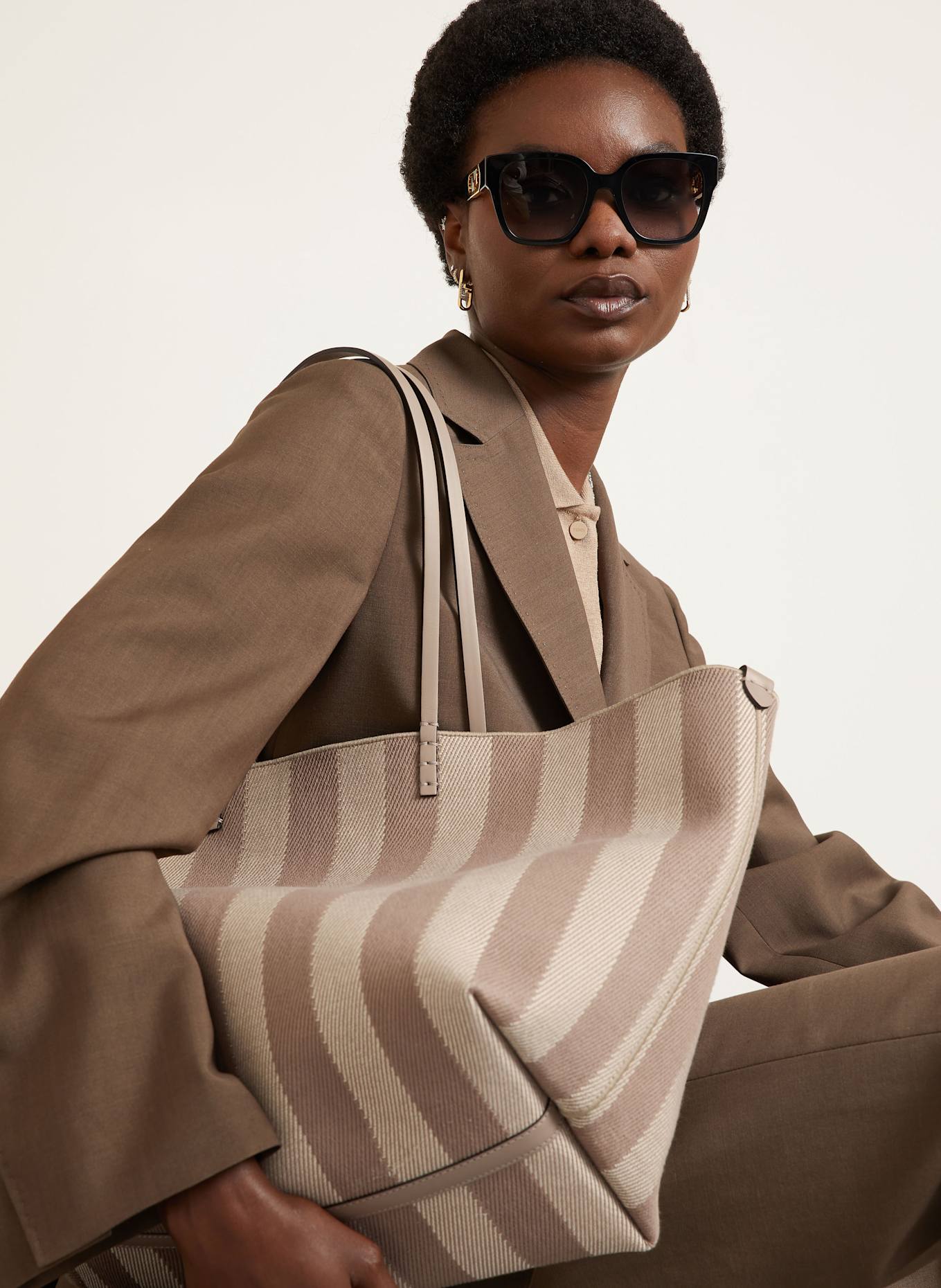 FENDI Shopper ROLL LARGE zum Wenden: BEIGE/ BRAUN