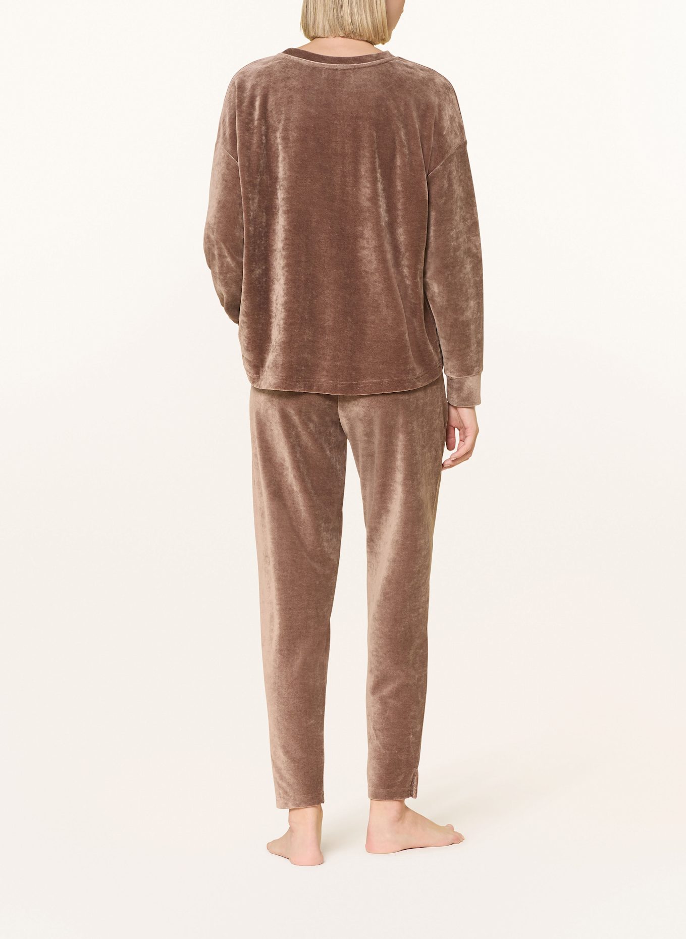 mey Lounge-Sweatshirt Serie VELVET DREAM aus Nicki: DUNKELBRAUN