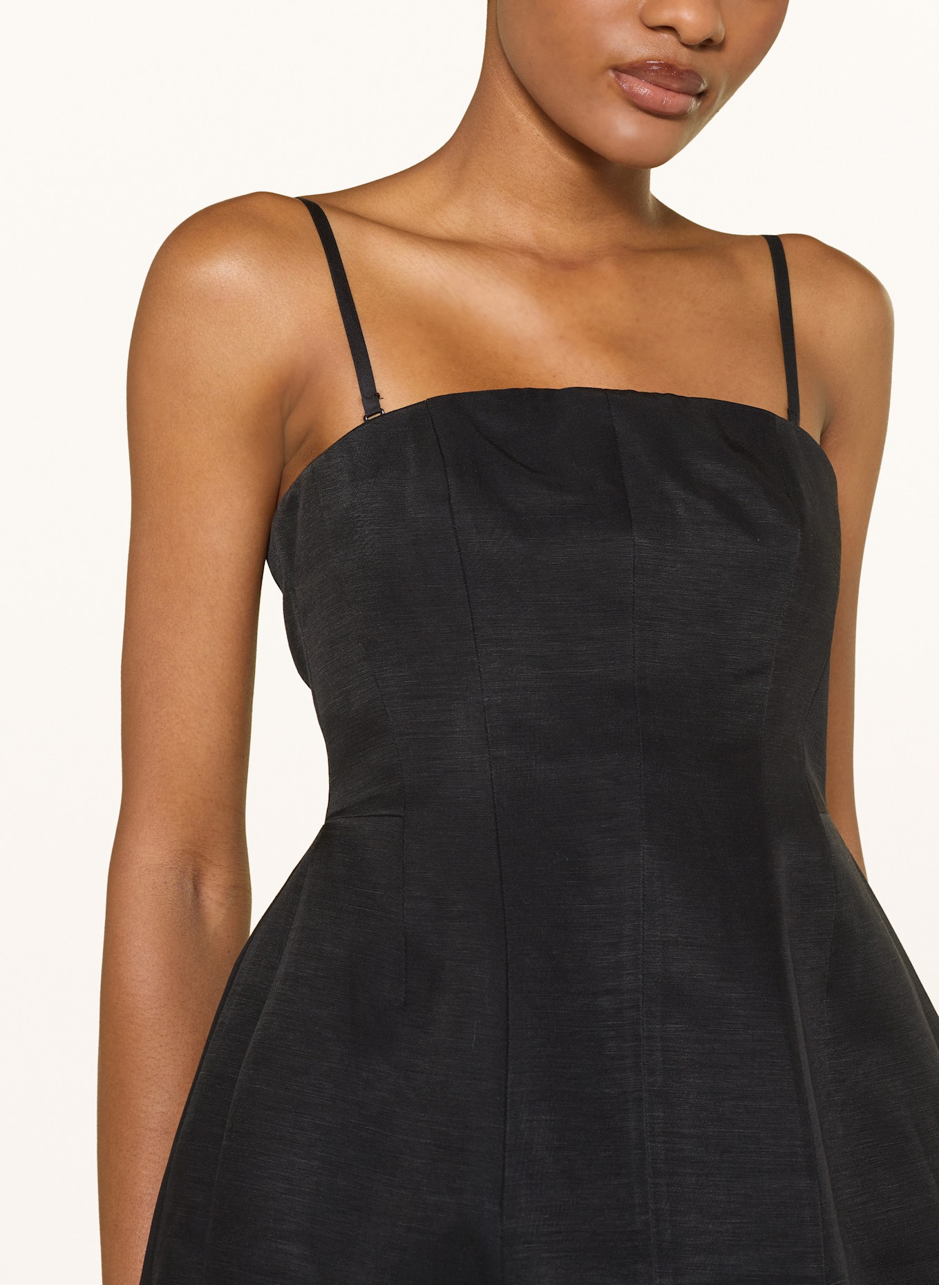 maje Kleid mit Leinen: SCHWARZ