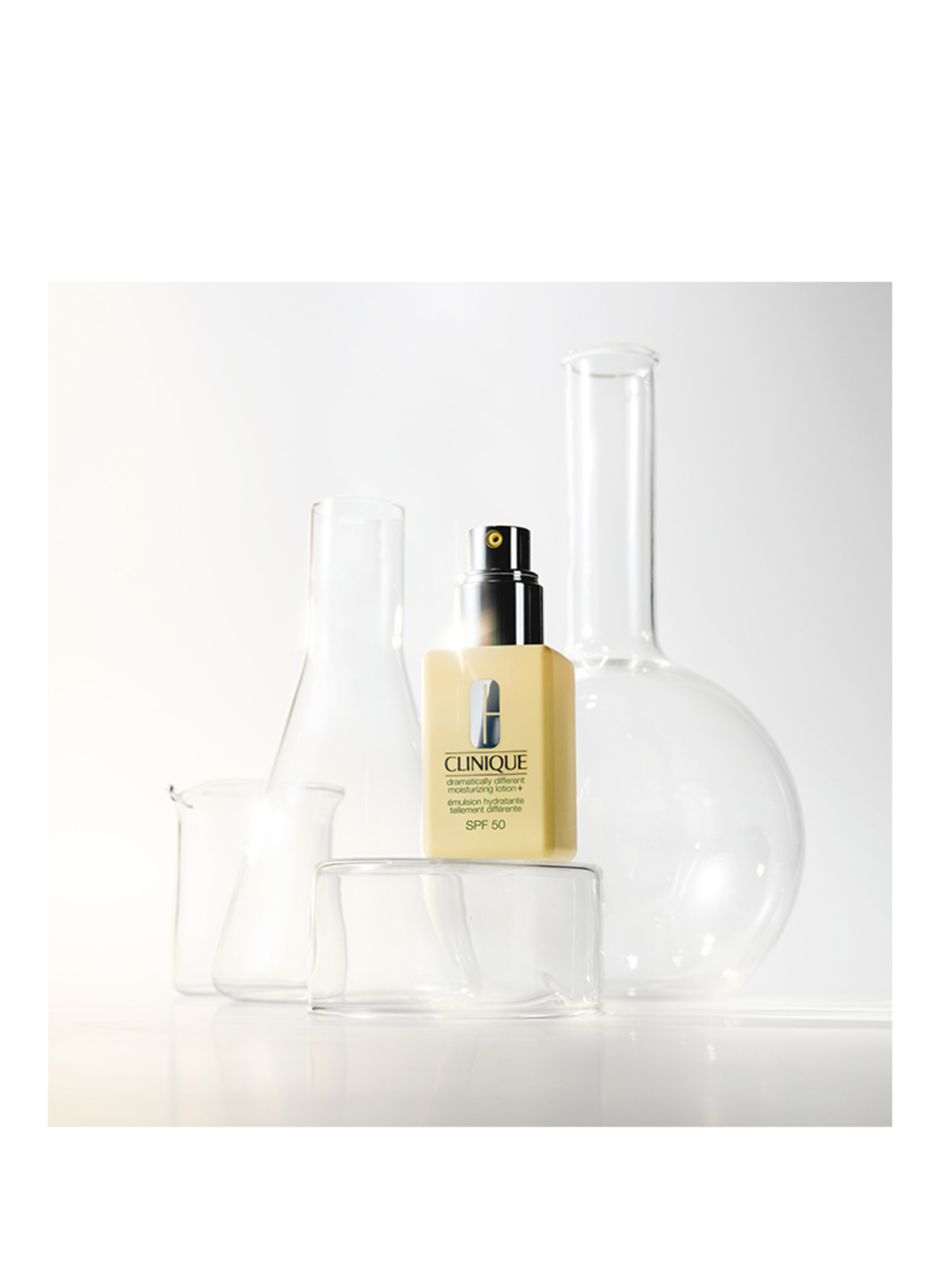 CLINIQUE DRAMATICALLY DIFFERENT