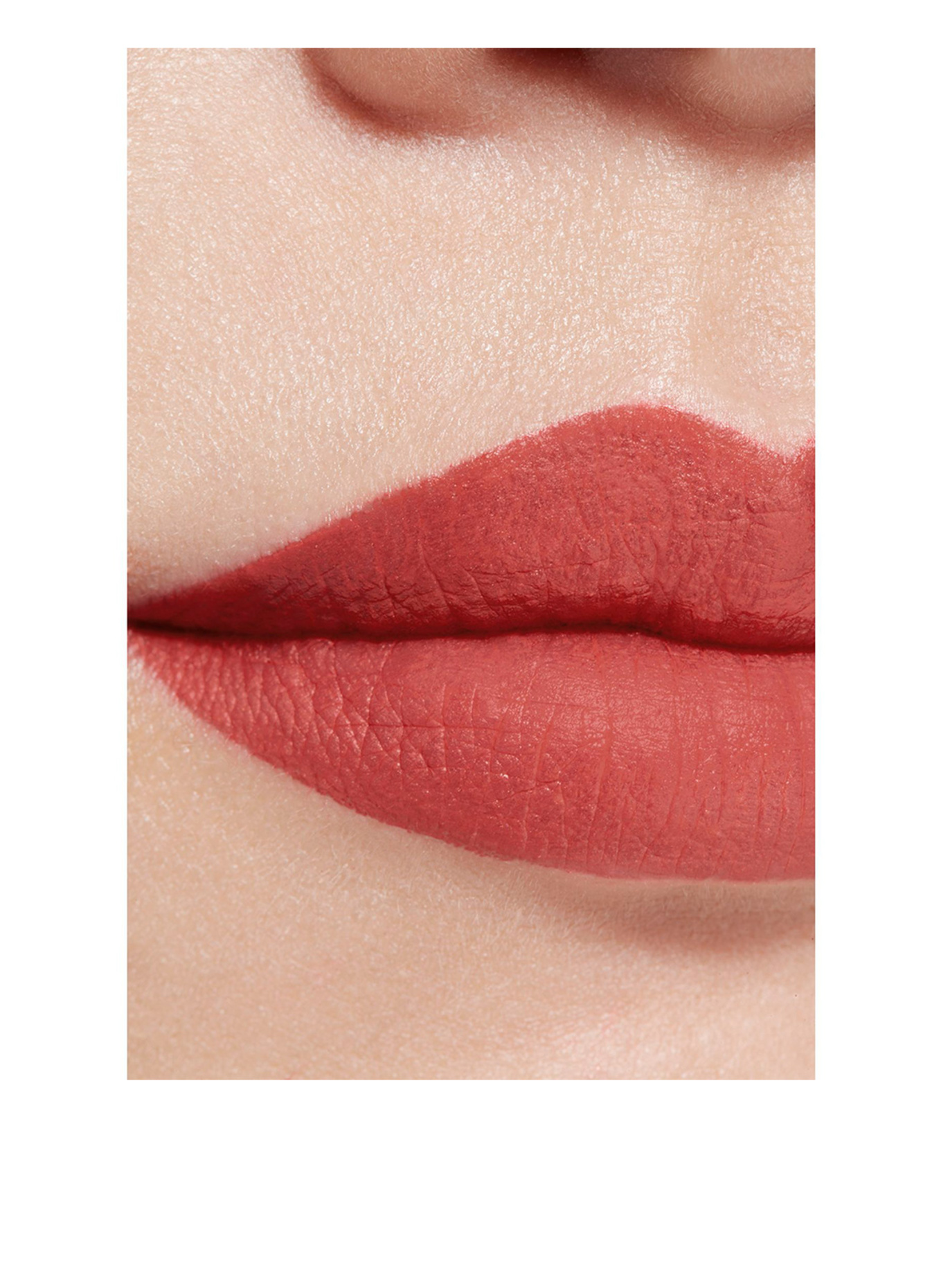 CHANEL ROUGE ALLURE LIQUID VELVET: 242 SAISISSANTE