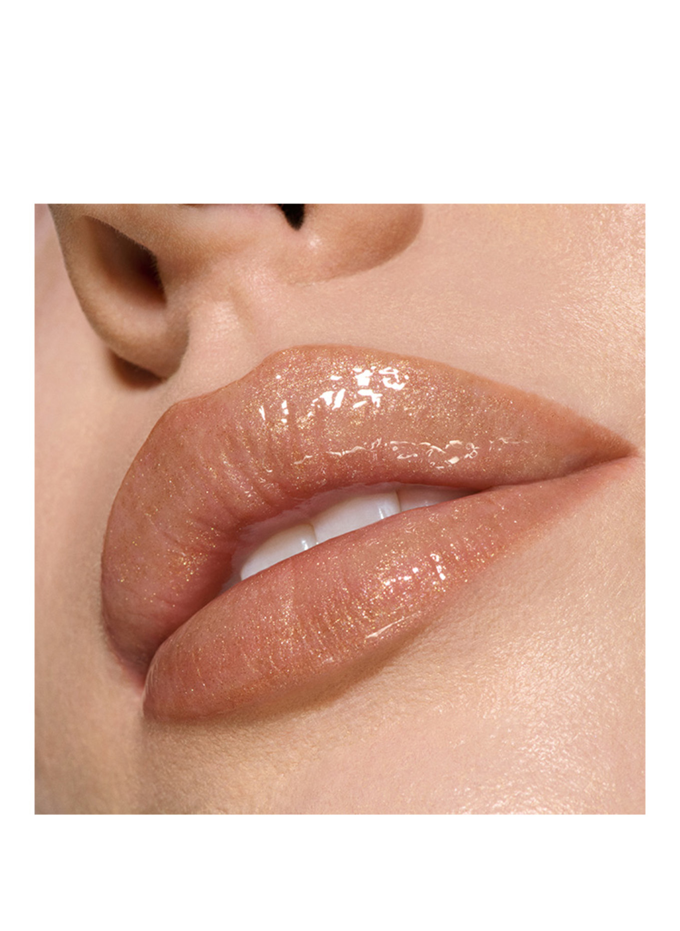 M.A.C LIPGLASS AIR: ACCOLADE