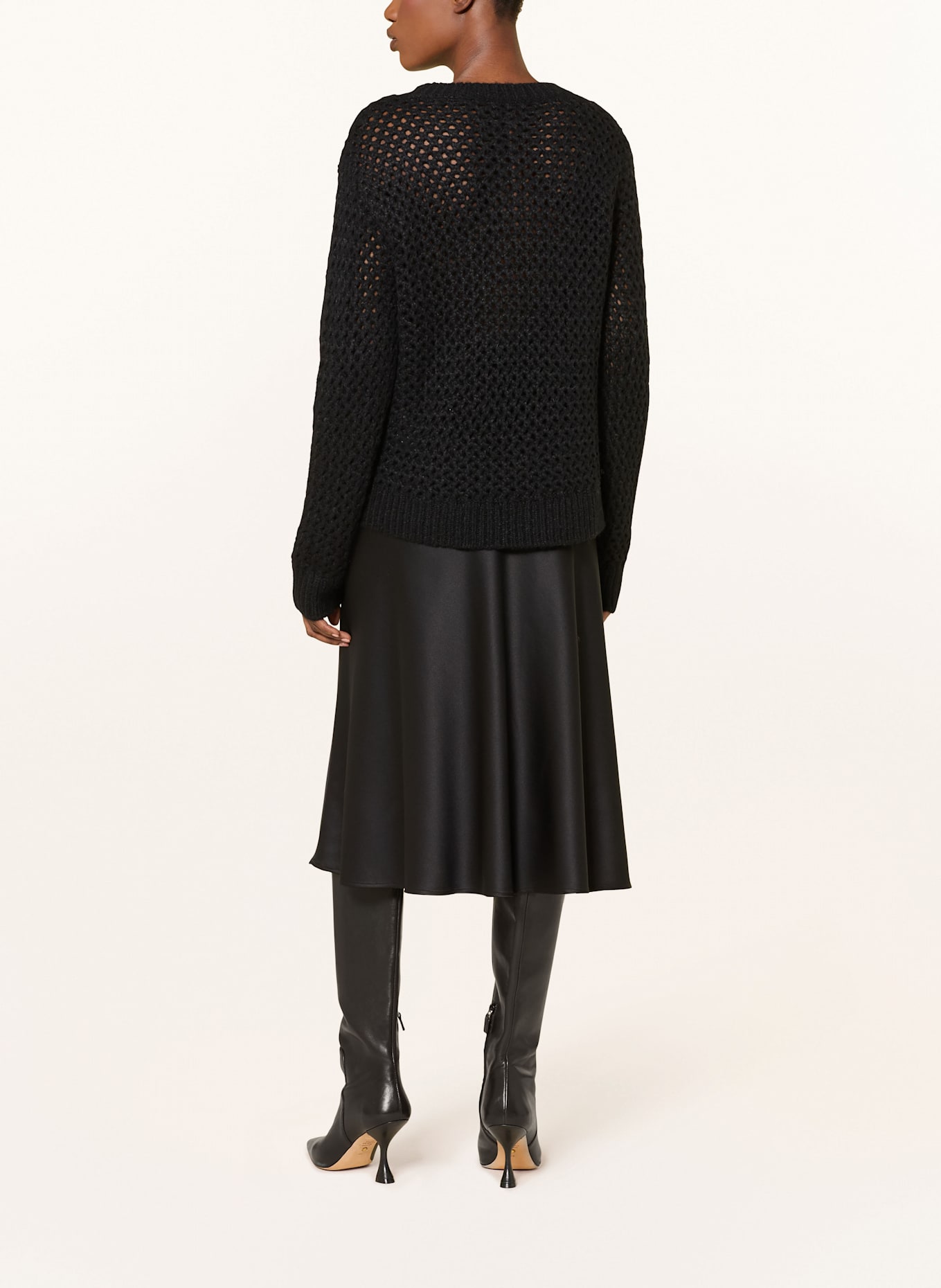 Juvia Satinrock FLEUR: SCHWARZ