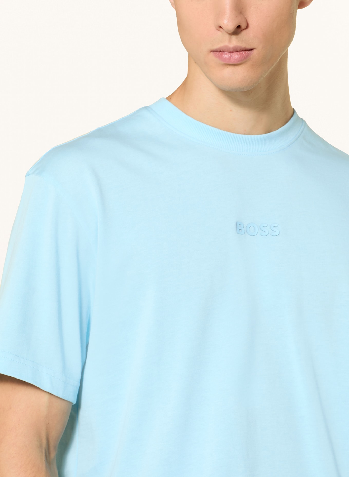 BOSS T-Shirt: 455 LIGHT/PASTEL BLUE