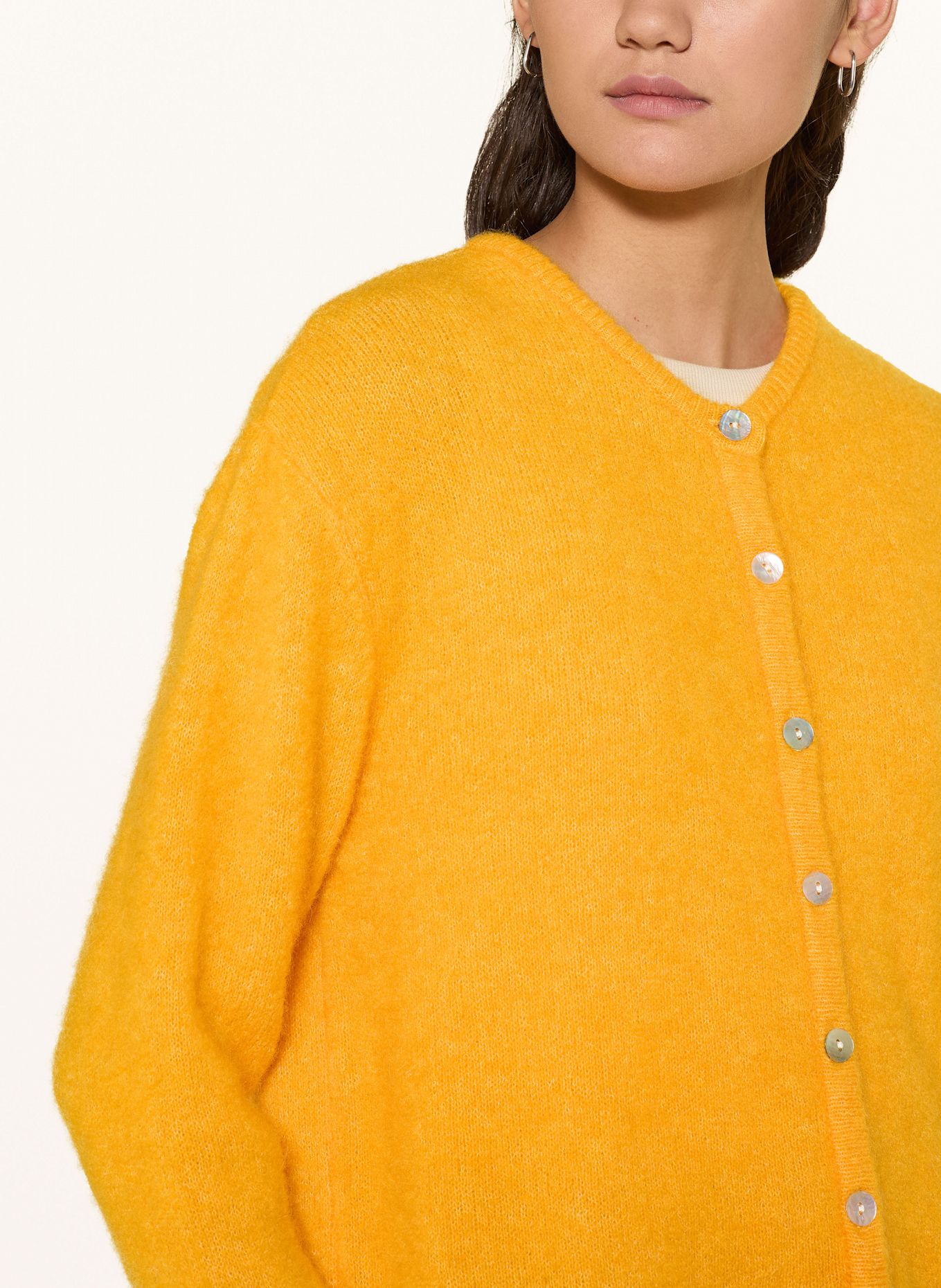 American Vintage Kardigan z dodatkiem alpaki: CIEMNOŻÓŁTY