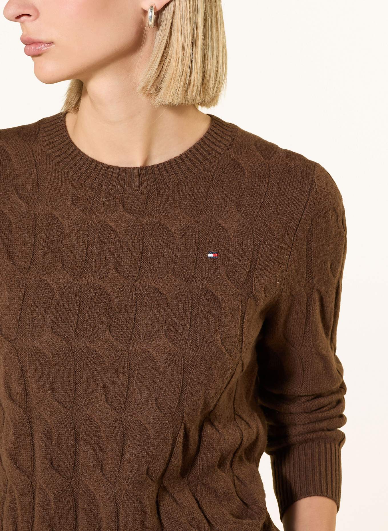 TOMMY HILFIGER Pullover: DUNKELBRAUN