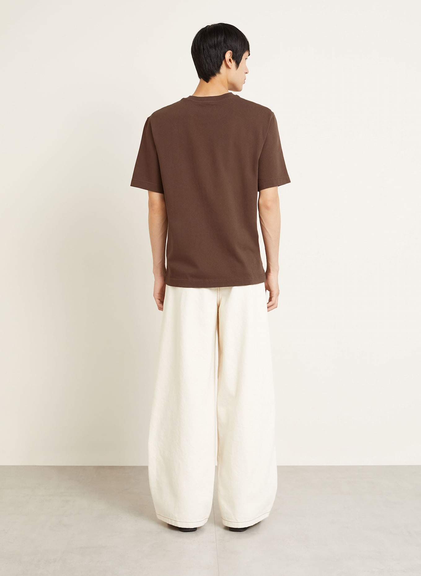 JACQUEMUS T-Shirt LE TSHIRT GROS GRAIN: DUNKELBRAUN
