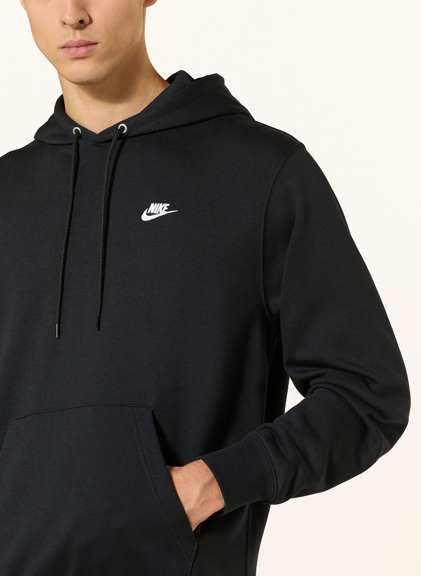 Nike Hoodie CLUB: SCHWARZ