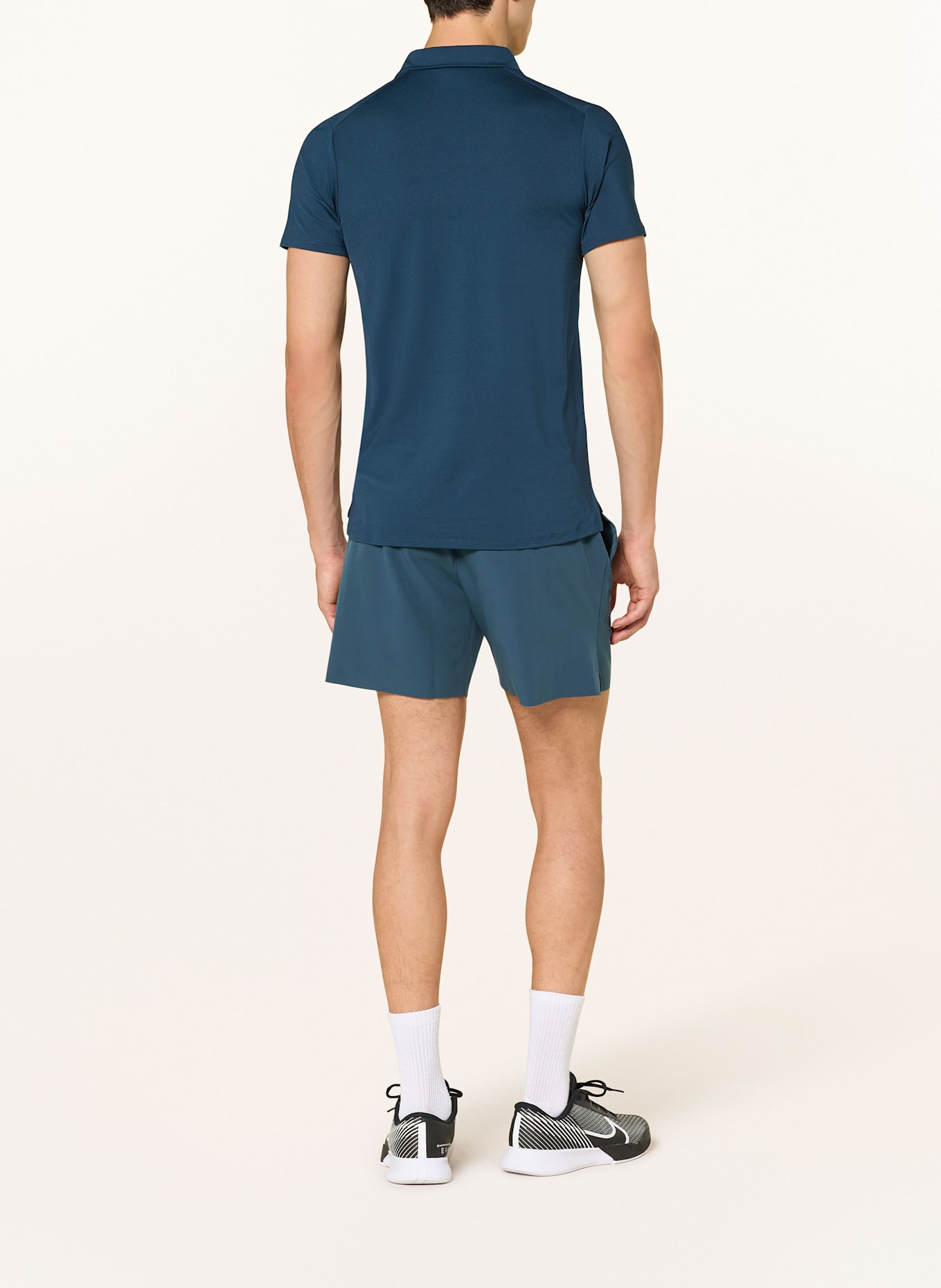 Nike Pantaloni scurți de tenis COURT ADVANTAGE: ALBASTRU ÎNCHIS