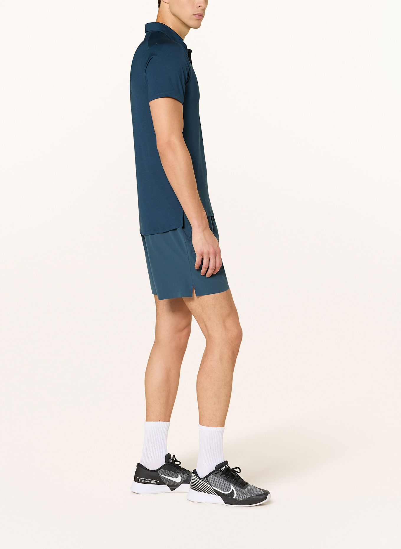Nike Pantaloni scurți de tenis COURT ADVANTAGE: ALBASTRU ÎNCHIS