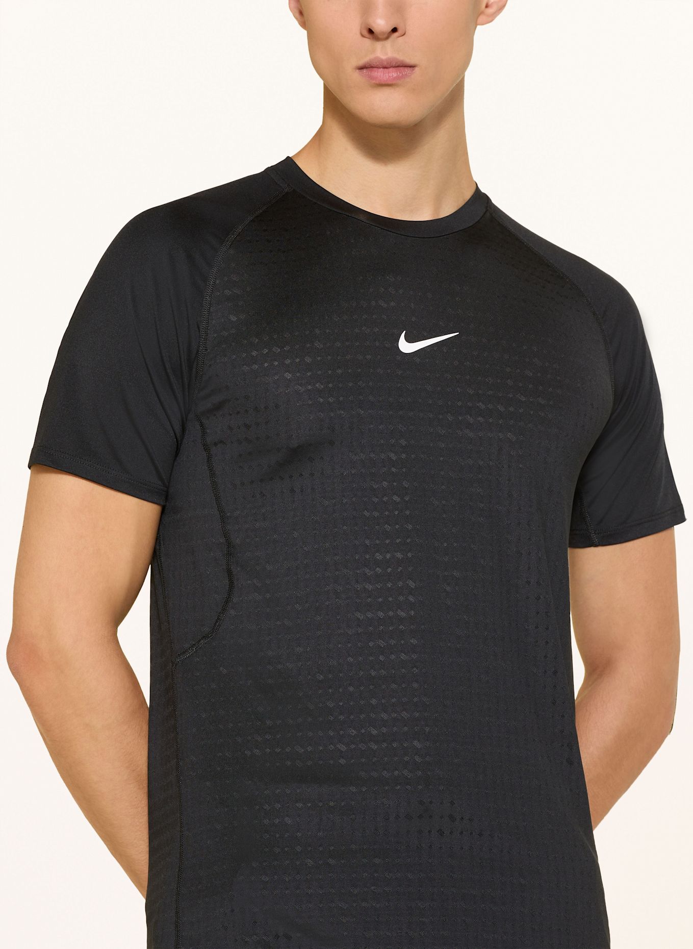 Nike T-shirt NIKE PRO BREATHE: BLACK