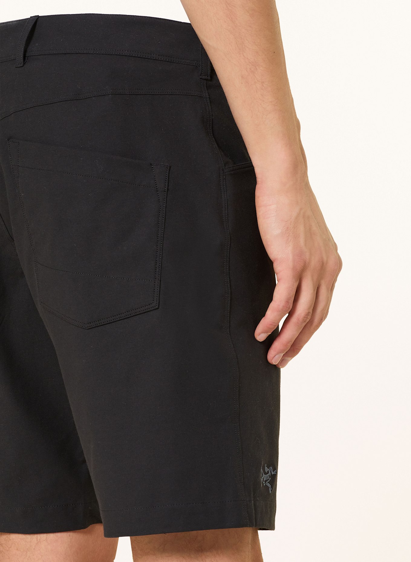 ARC'TERYX KRAGG COTTON trekking shorts: BLACK