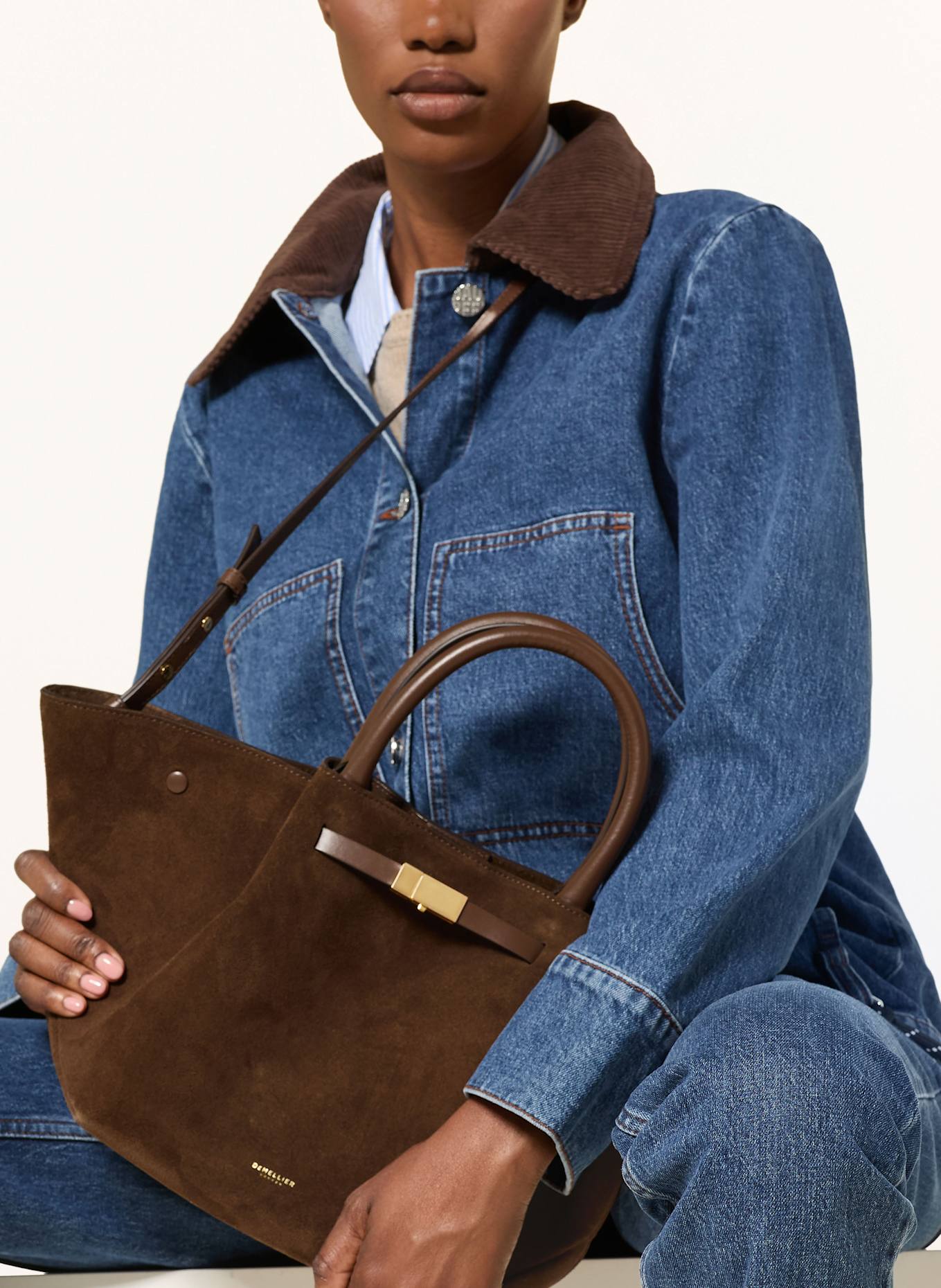 DEMELLIER Kabelka MIDI NEW YORK: TMAVĚ HNĚDÁ