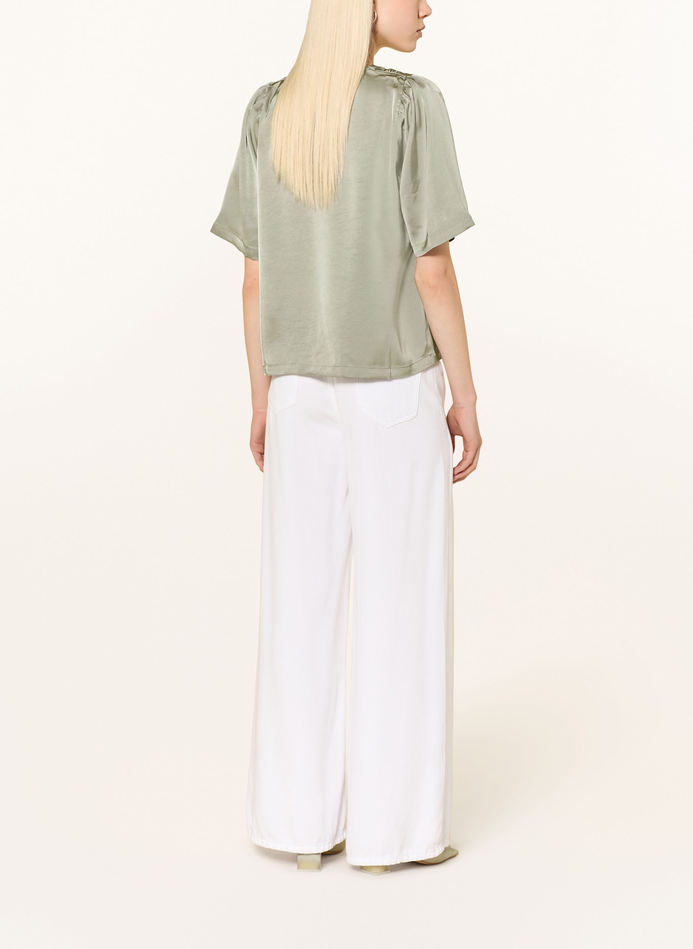 NEO NOIR Blusenshirt LARGO aus Satin: HELLGRÜN