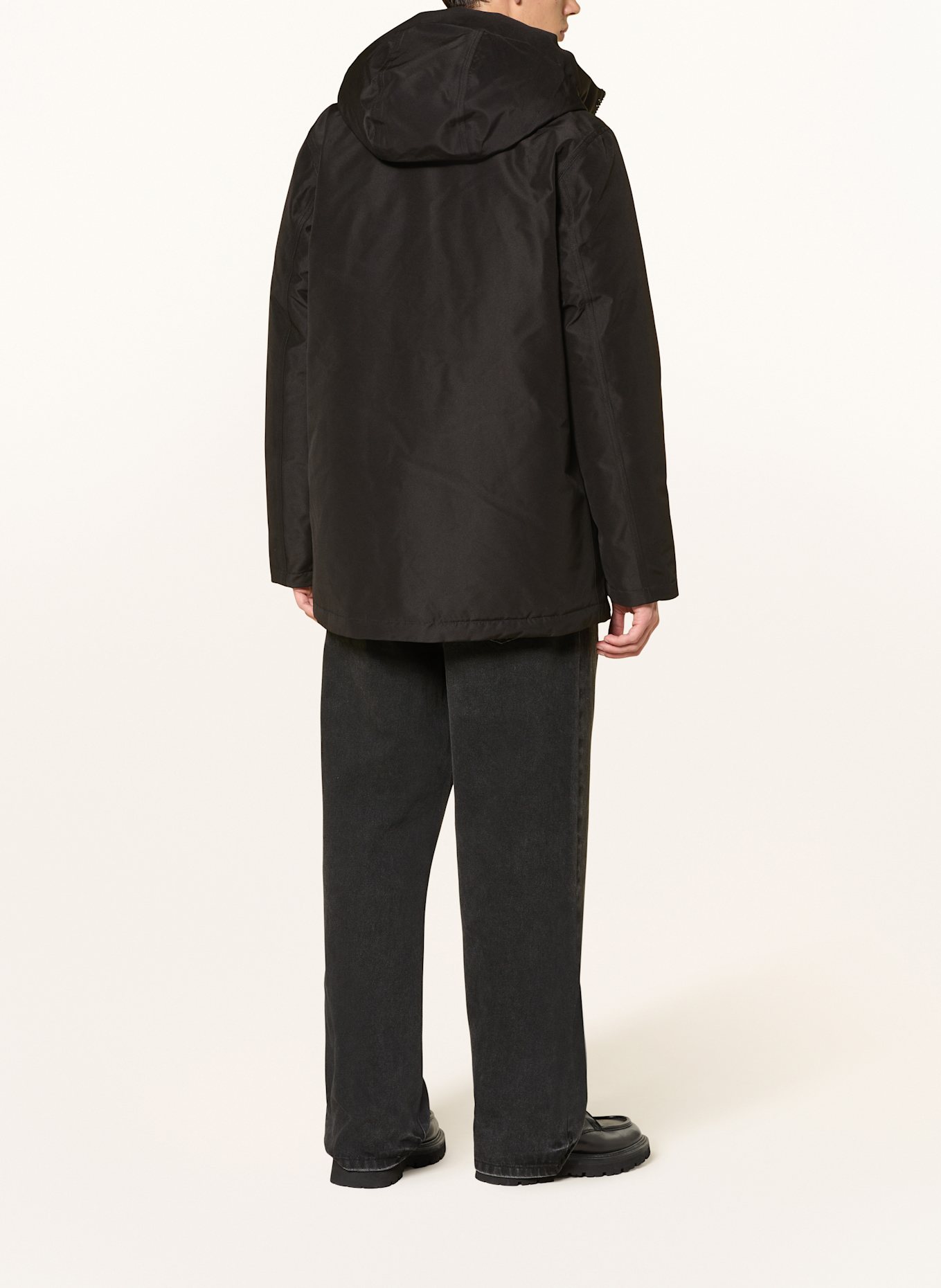 WOOLRICH Down parka: BLACK