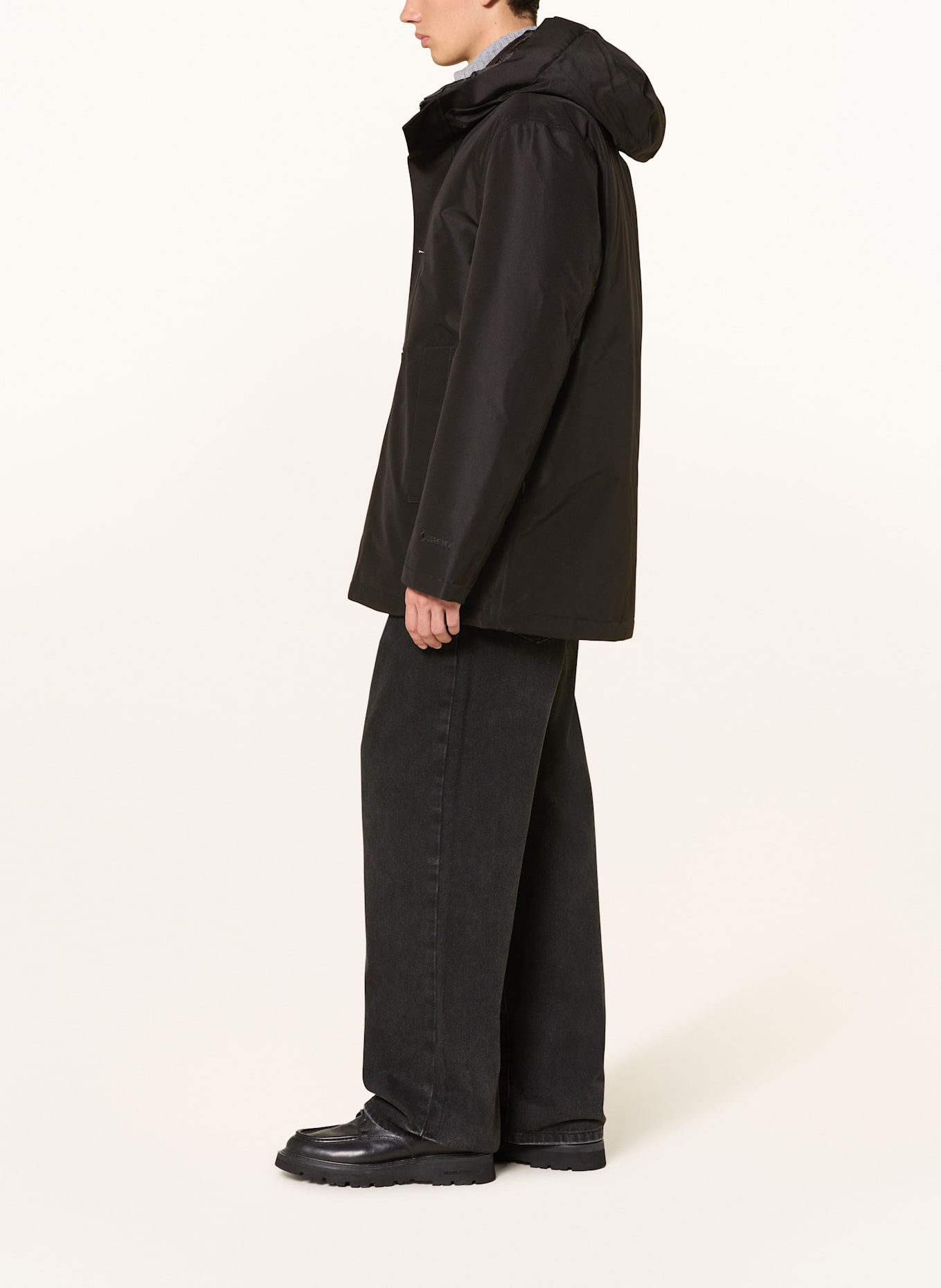 WOOLRICH Down parka: BLACK