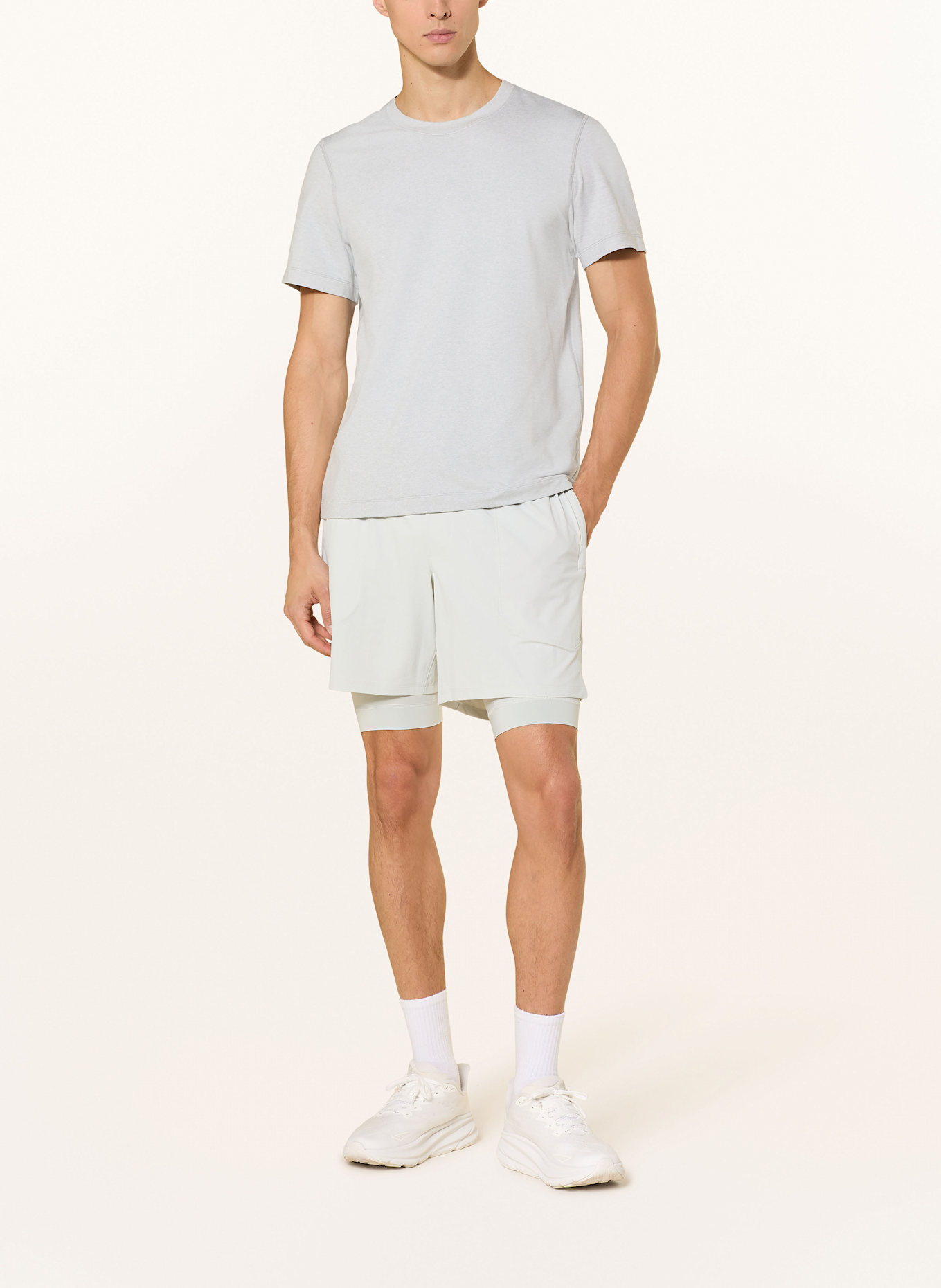 lululemon Tričko CORE: SVĚTLE ŠEDÁ