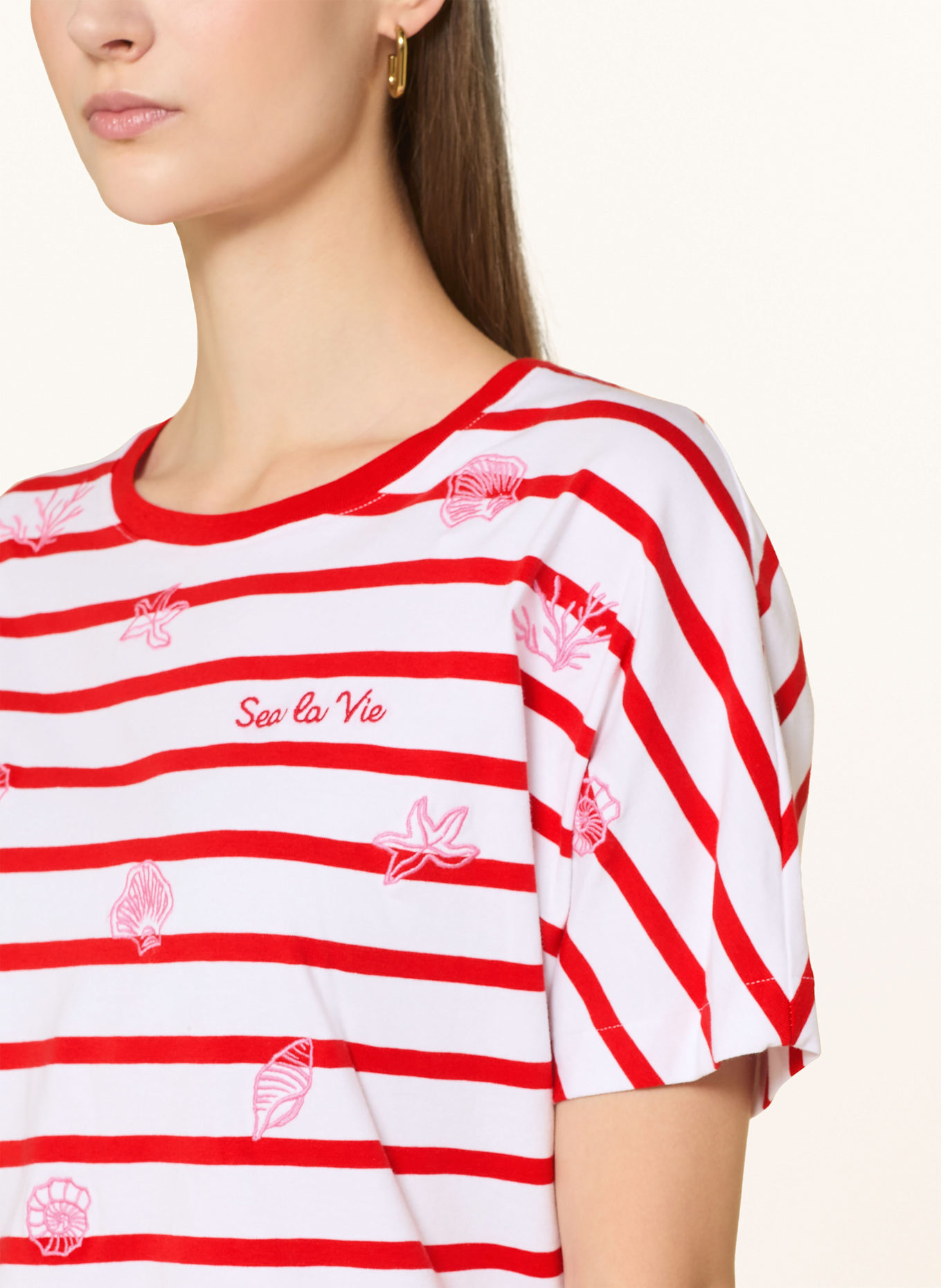 oui T-Shirt: WEISS/ ROT/ ROSA