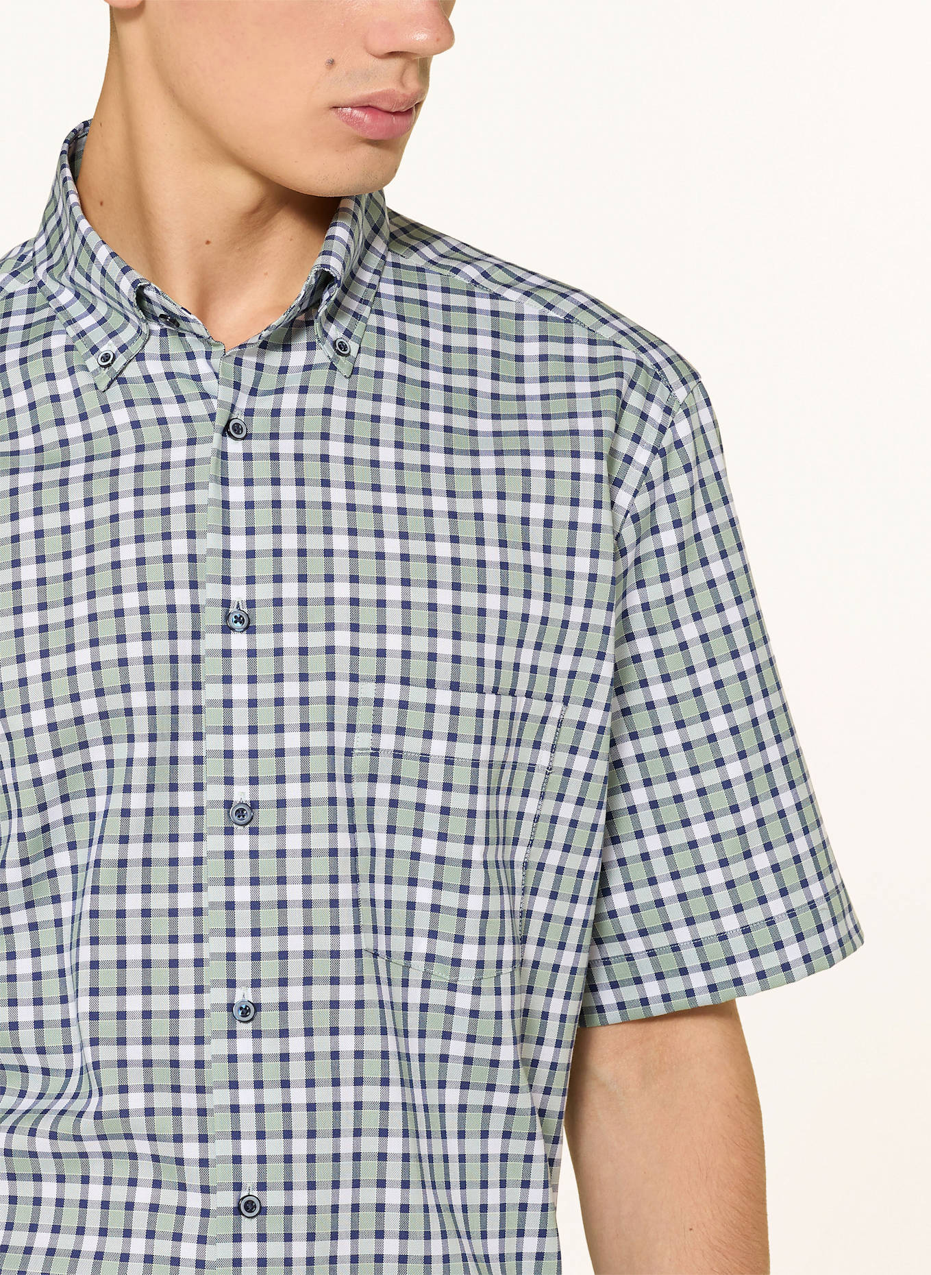 ETERNA Kurzarm-Hemd Modern Fit: HELLGRÜN / DUNKELBLAU / WEISS