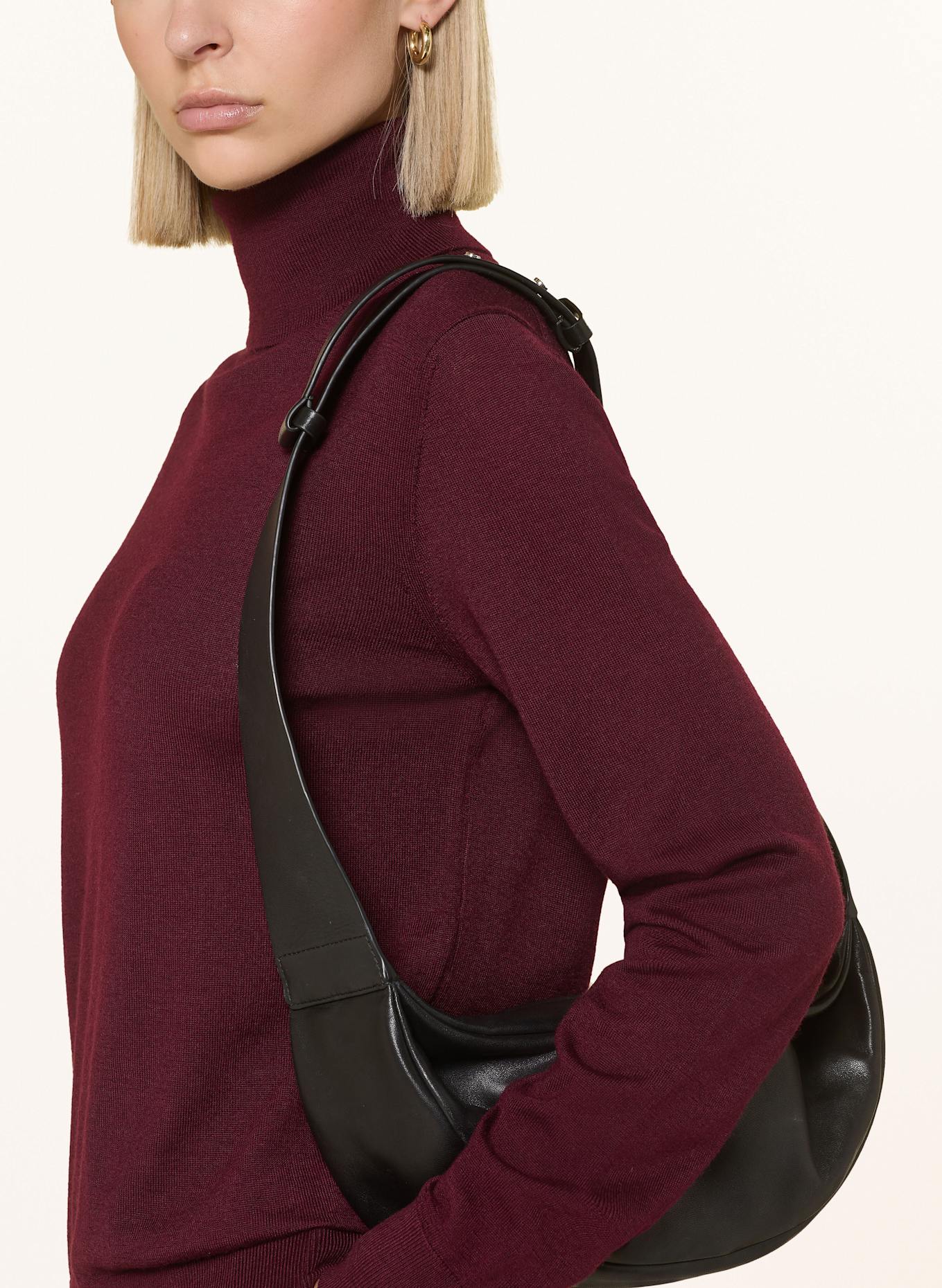 darling harbour Turtleneck sweater: DARK RED