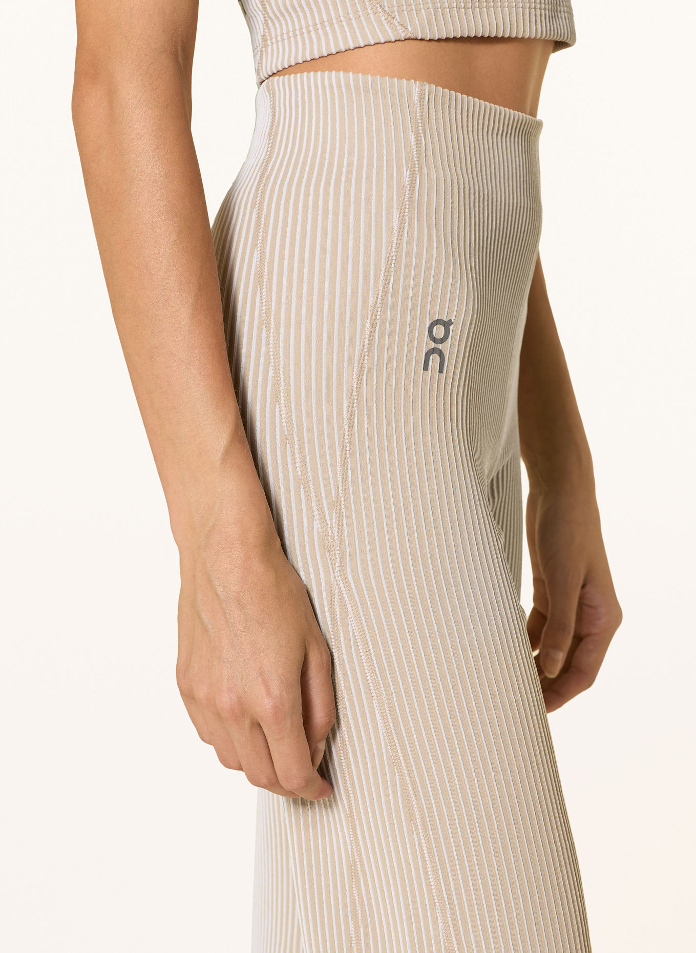 On Leggings ALL-DAY RIBBED PANTS: BEIGE / WEISS