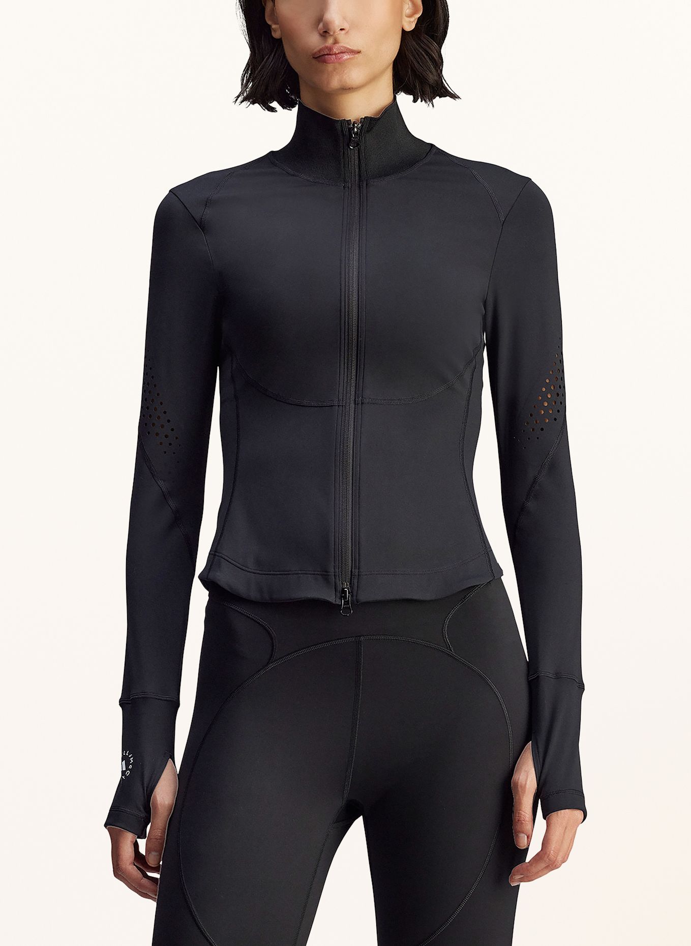 adidas by Stella McCartney Kurtka Hiker ADIDAS BY STELLA MCCARTNEY TRAINING: CZARNY