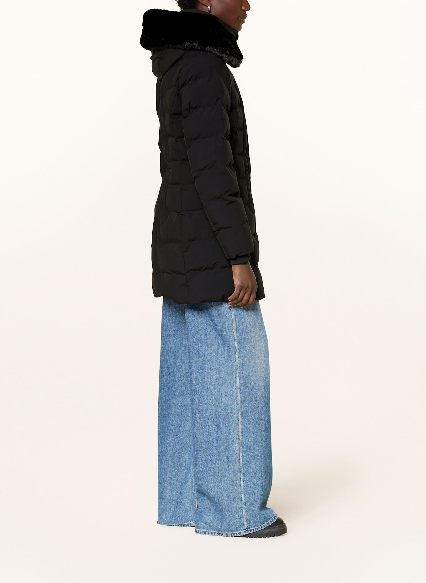 WELLENSTEYN BELVITESSE LONG quilted coat with DUPONT™ SORONA® insulation and detachable faux fur: BLACK
