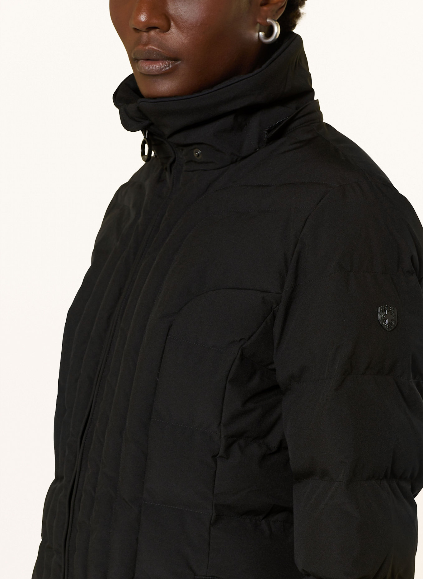 WELLENSTEYN BELVITESSE LONG quilted coat with DUPONT™ SORONA® insulation and detachable faux fur: BLACK