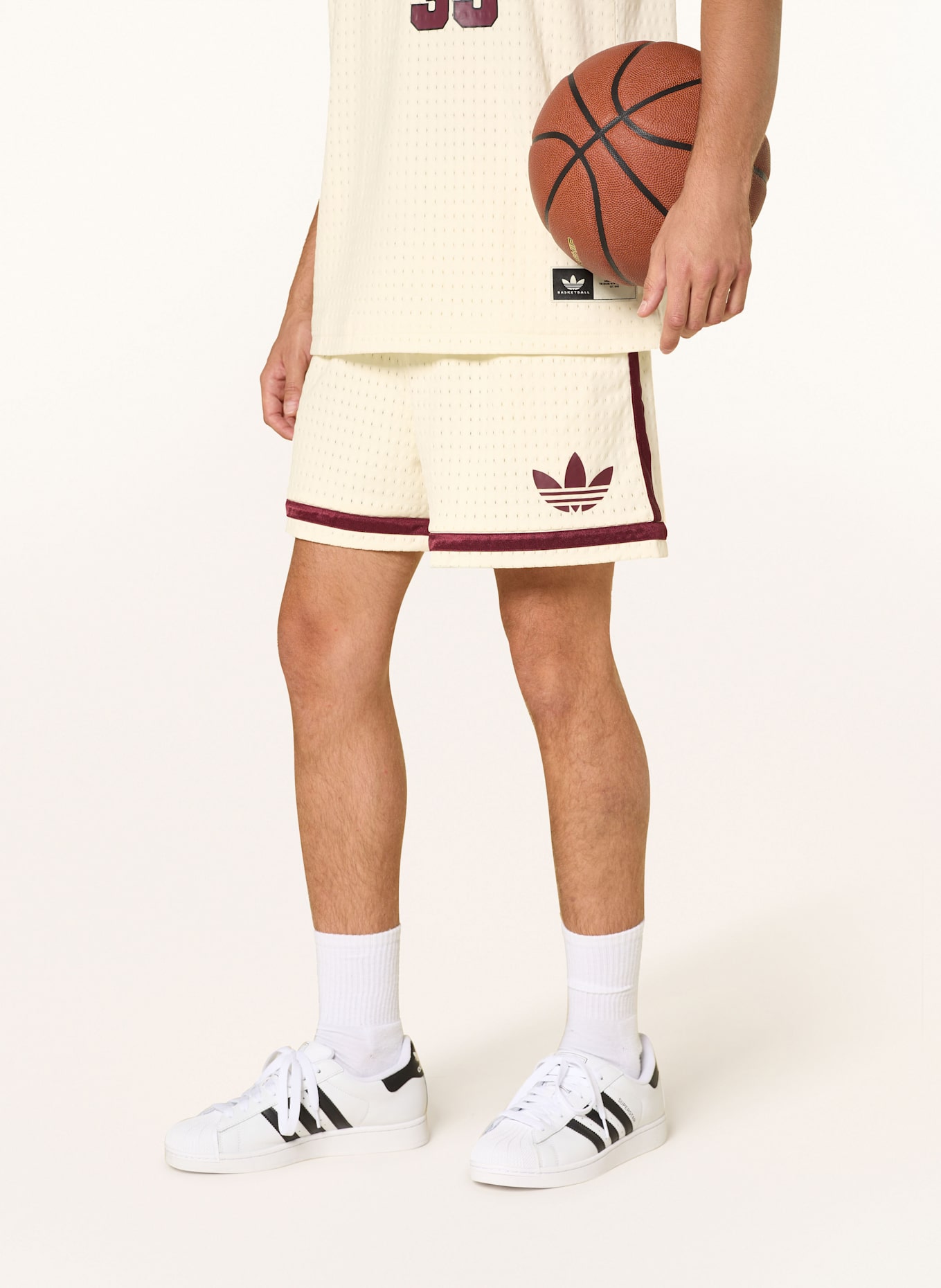 adidas Basketballshorts ORIGINALS BASKETBALL: WEISS / DUNKELROT