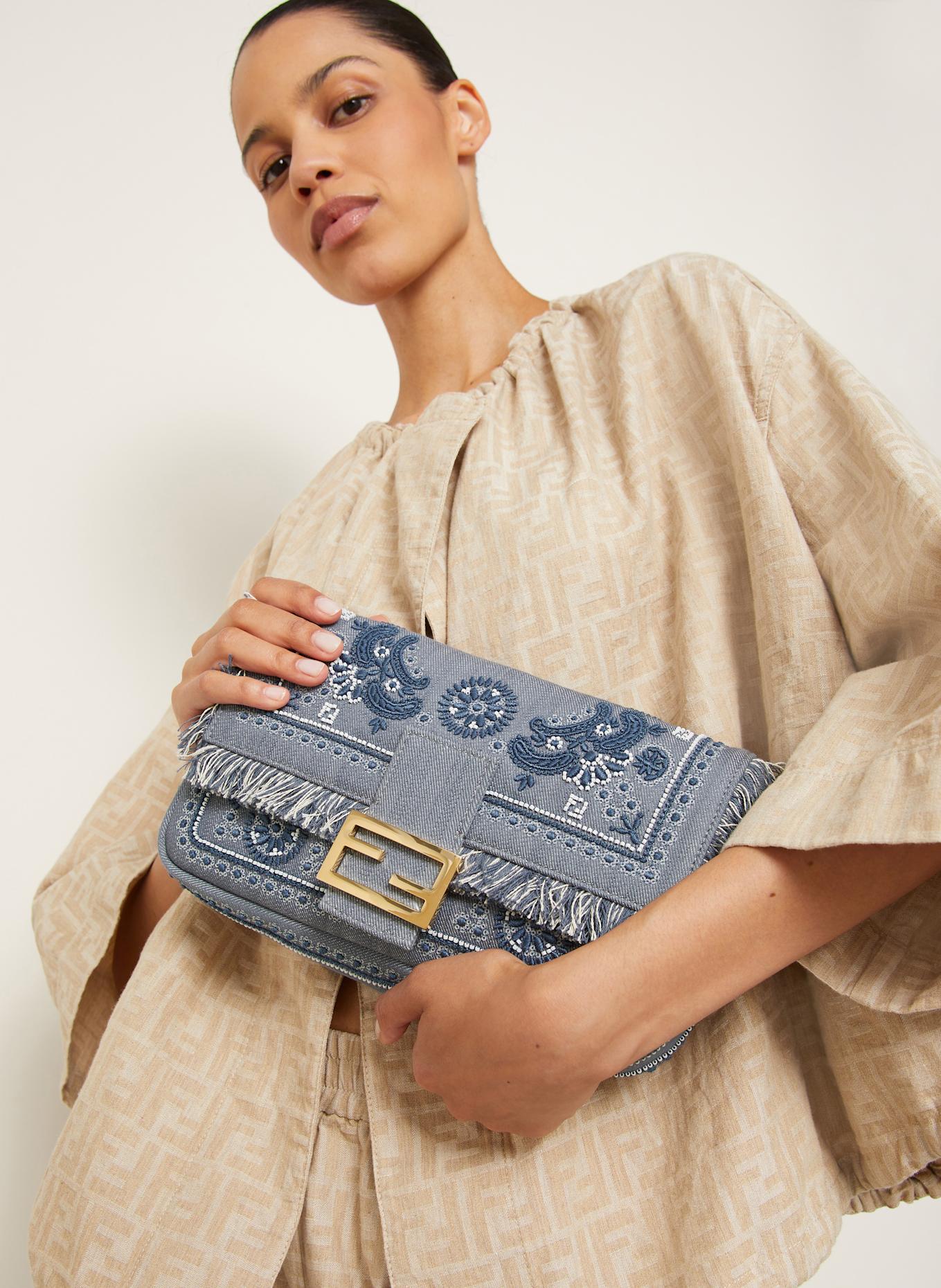 FENDI Crossbody bag BAGUETTE: BLUE