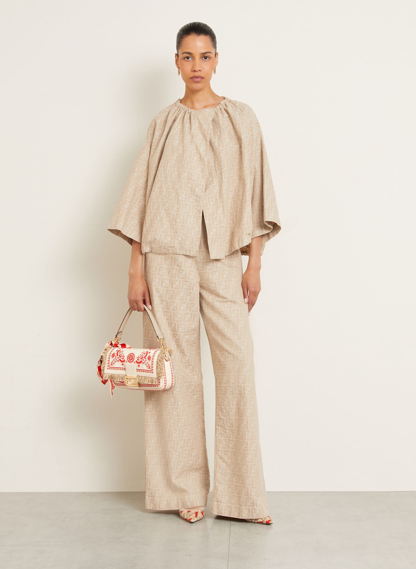 FENDI Jacke: HELLBRAUN