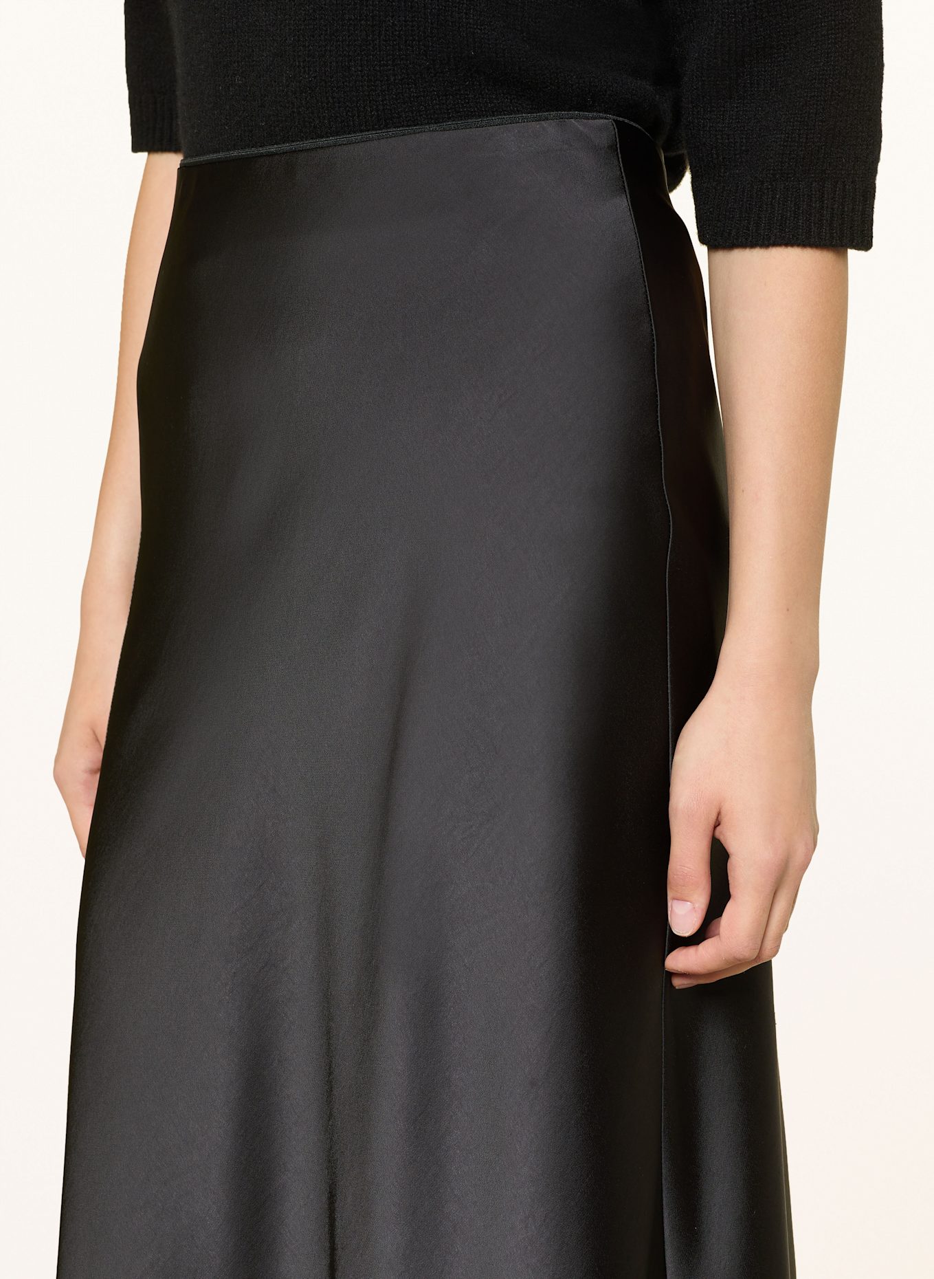 LUISA CERANO Satinrock: SCHWARZ