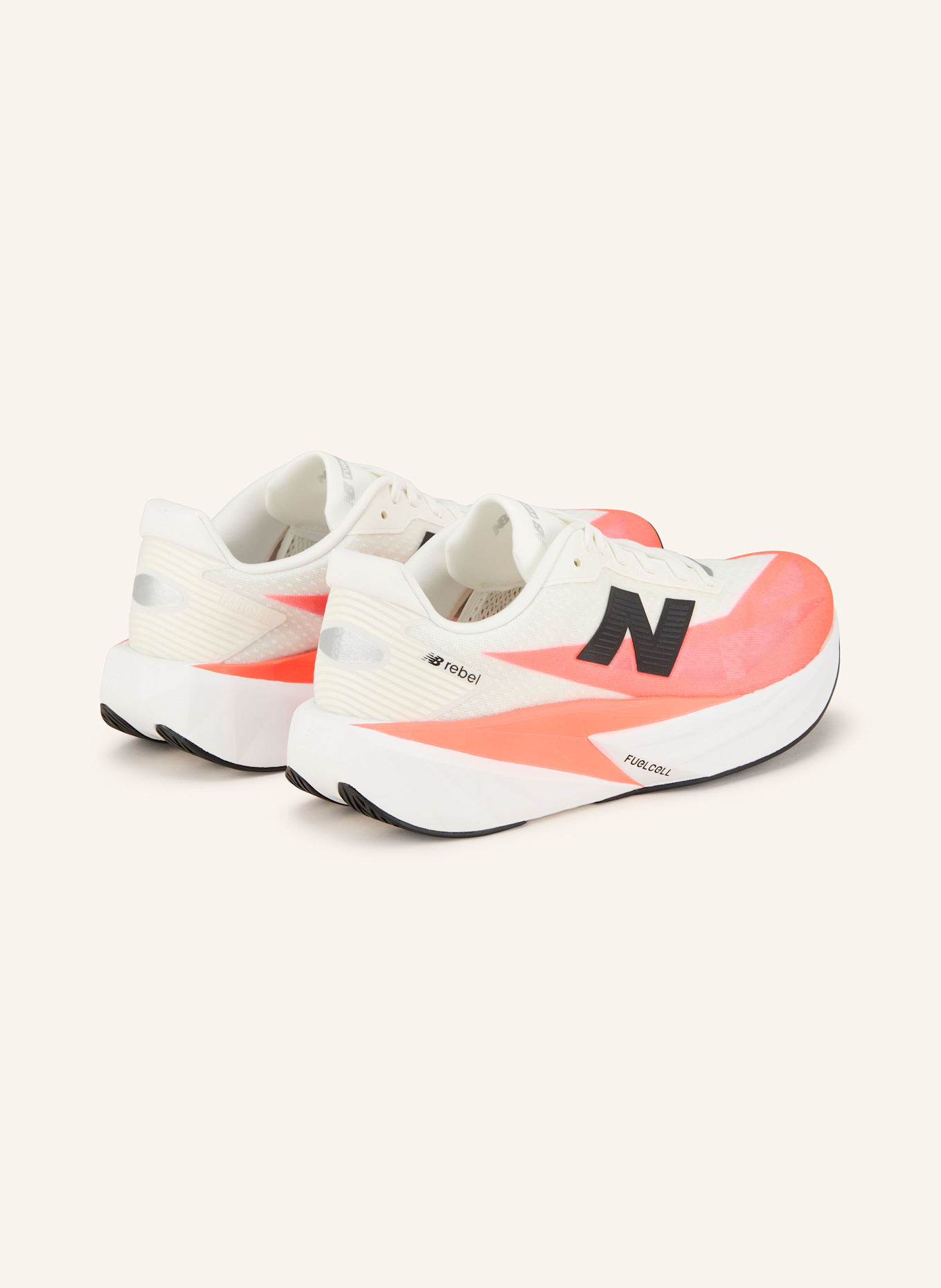 new balance Laufschuhe FUELCELL REBEL V5: WEISS/ NEONORANGE