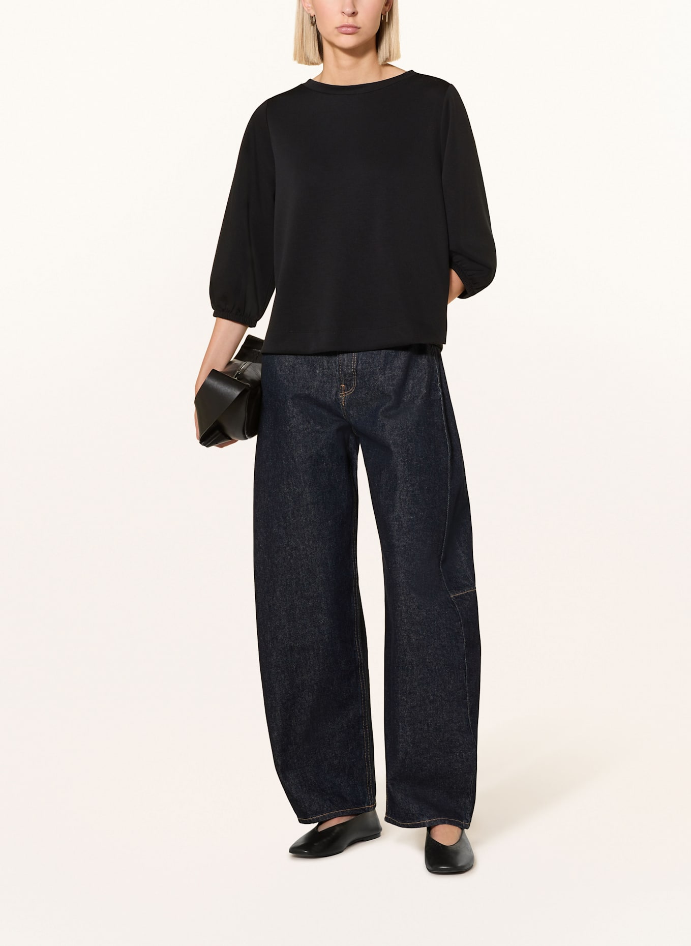 comma Sweatshirt with 3/4 sleeves: BLACK