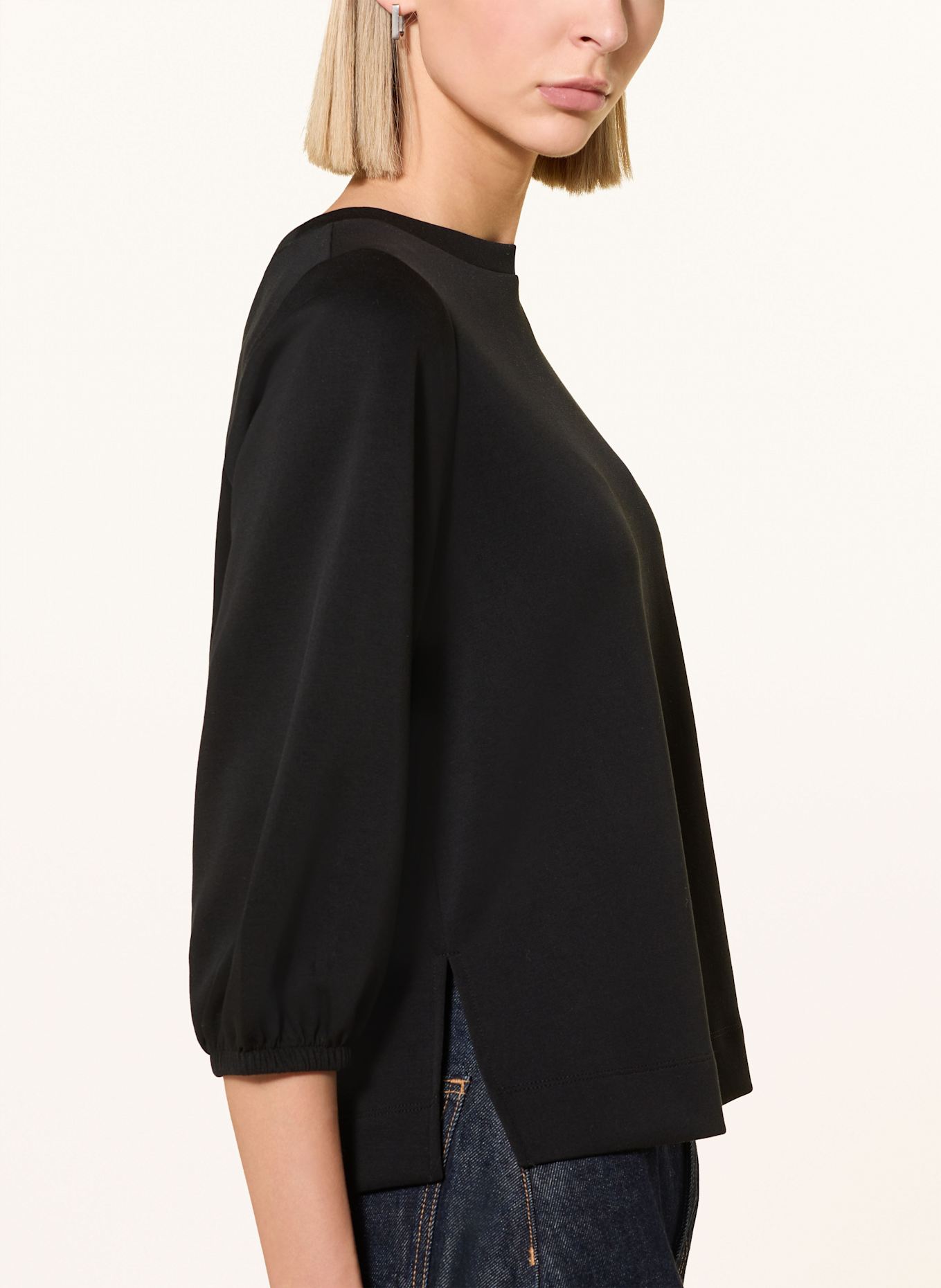 comma Sweatshirt with 3/4 sleeves: BLACK